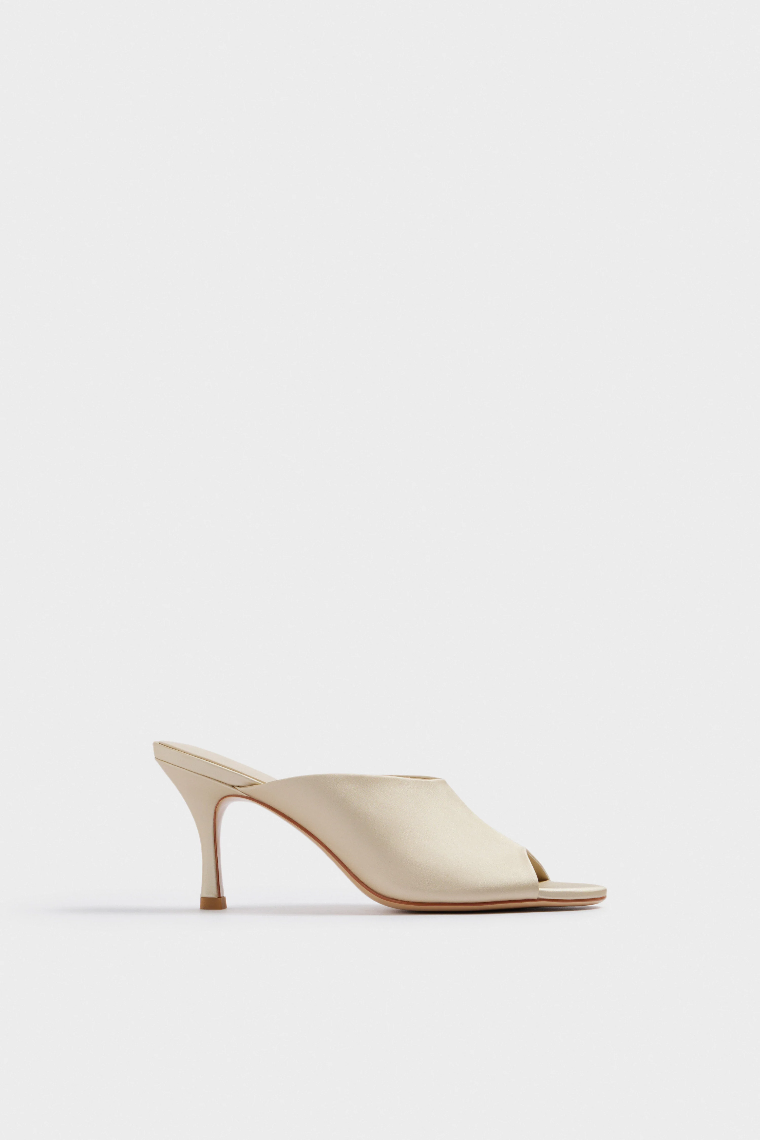HEELED LEATHER SANDALS - Image 3