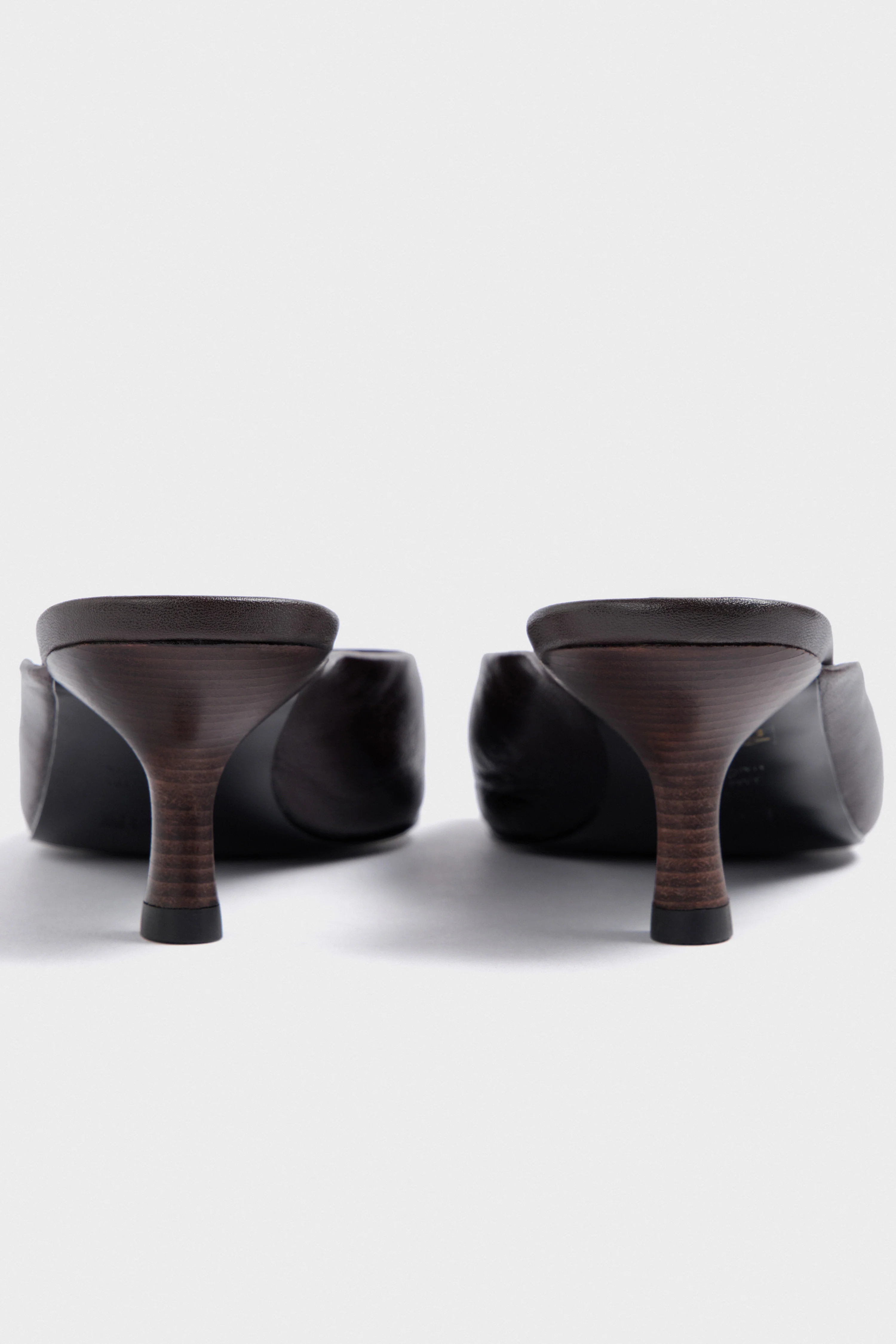 HEELED LEATHER SANDALS - Image 4