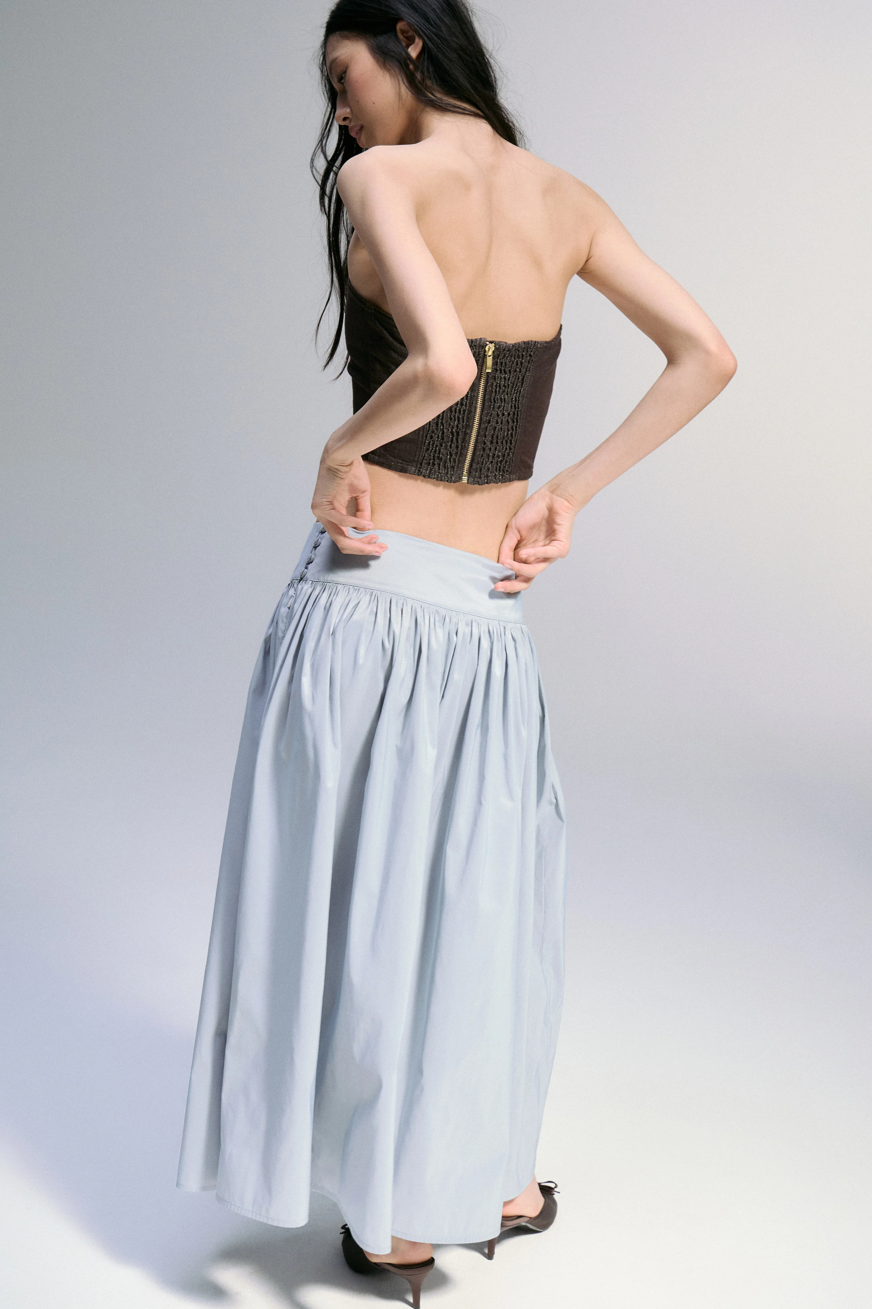 HIGH WAIST SATIN SKIRT - Image 4