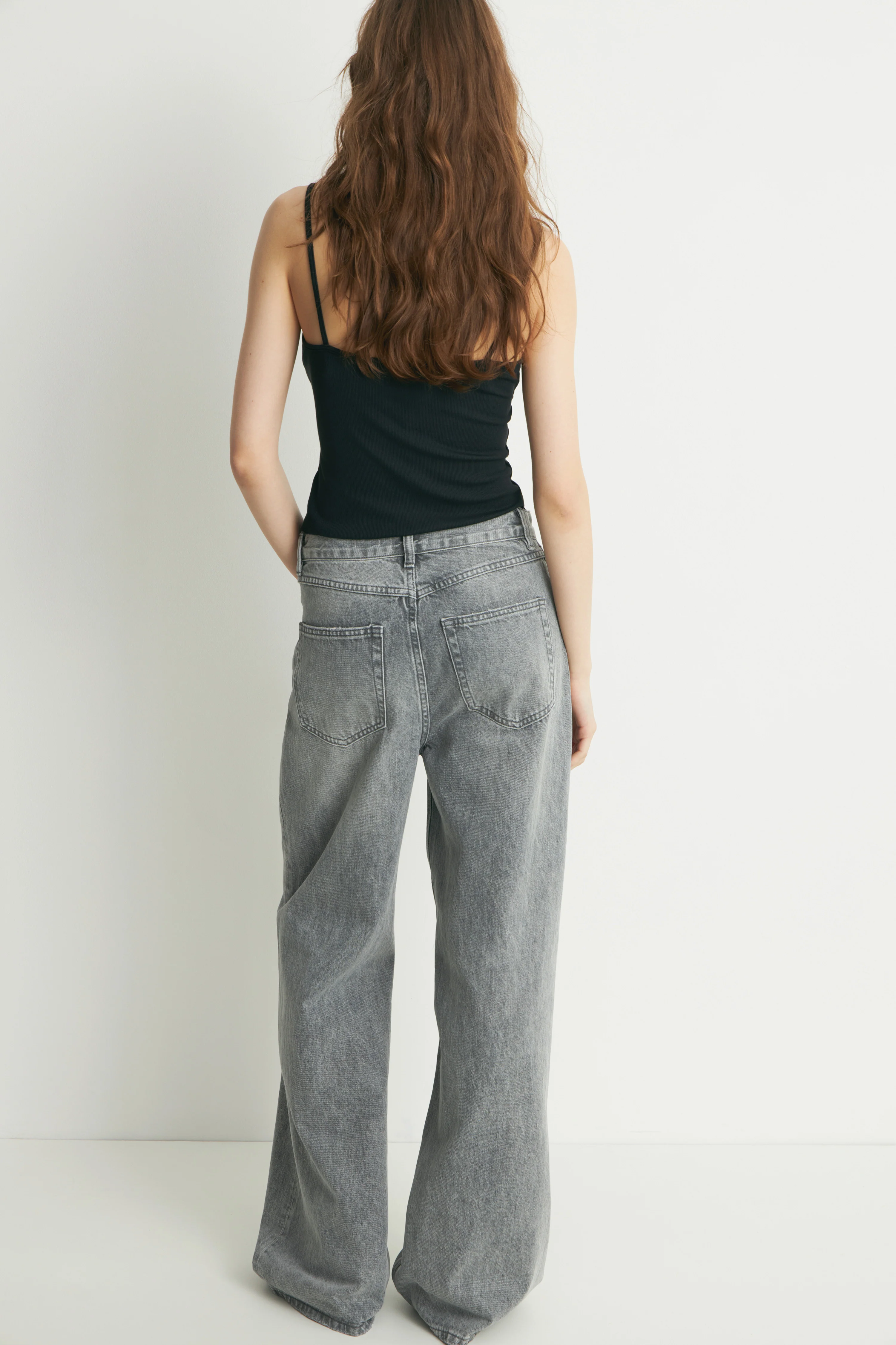 HIGH-WAIST WIDE-LEG JEANS - Image 4