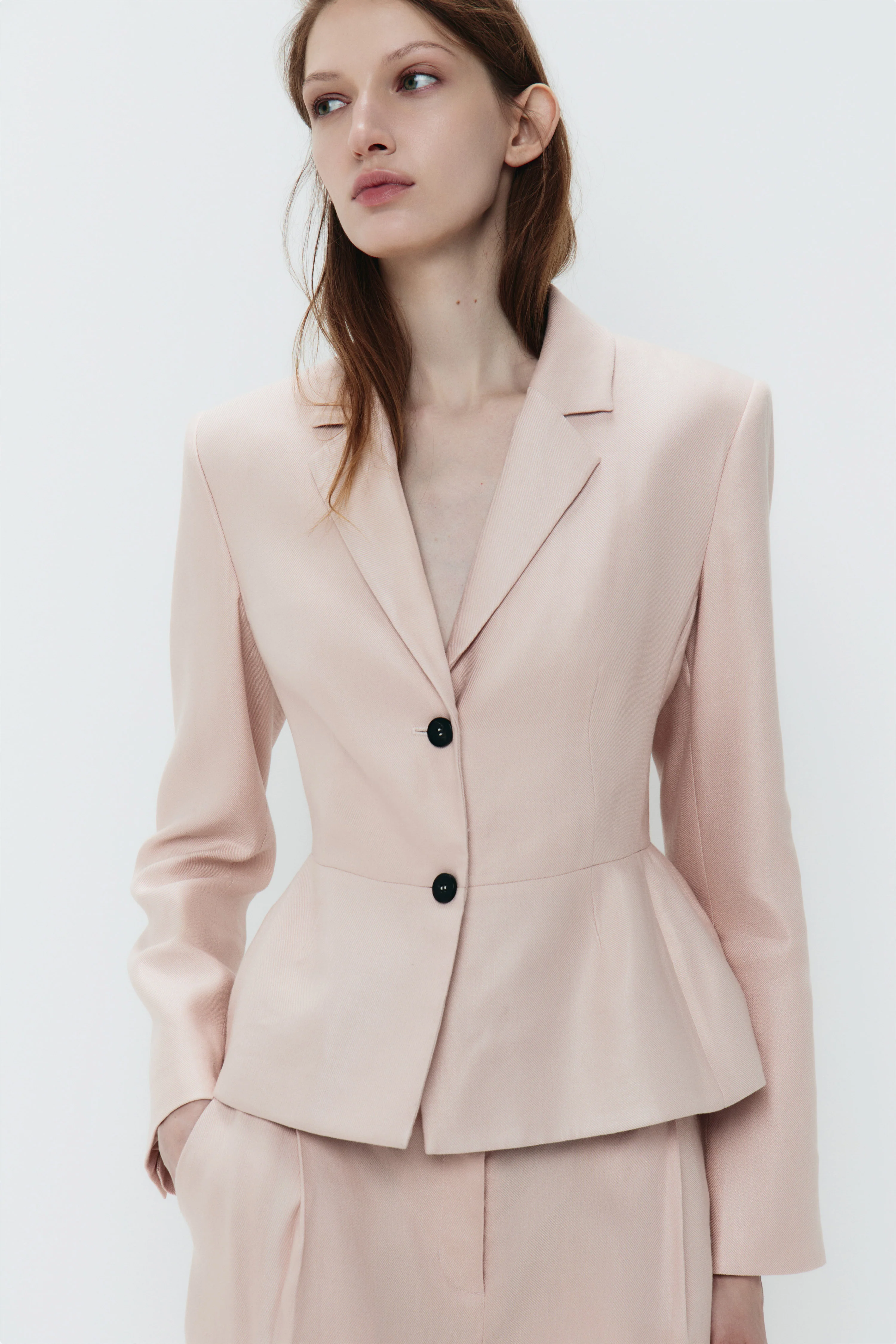 HOURGLASS BLAZER - Image 5