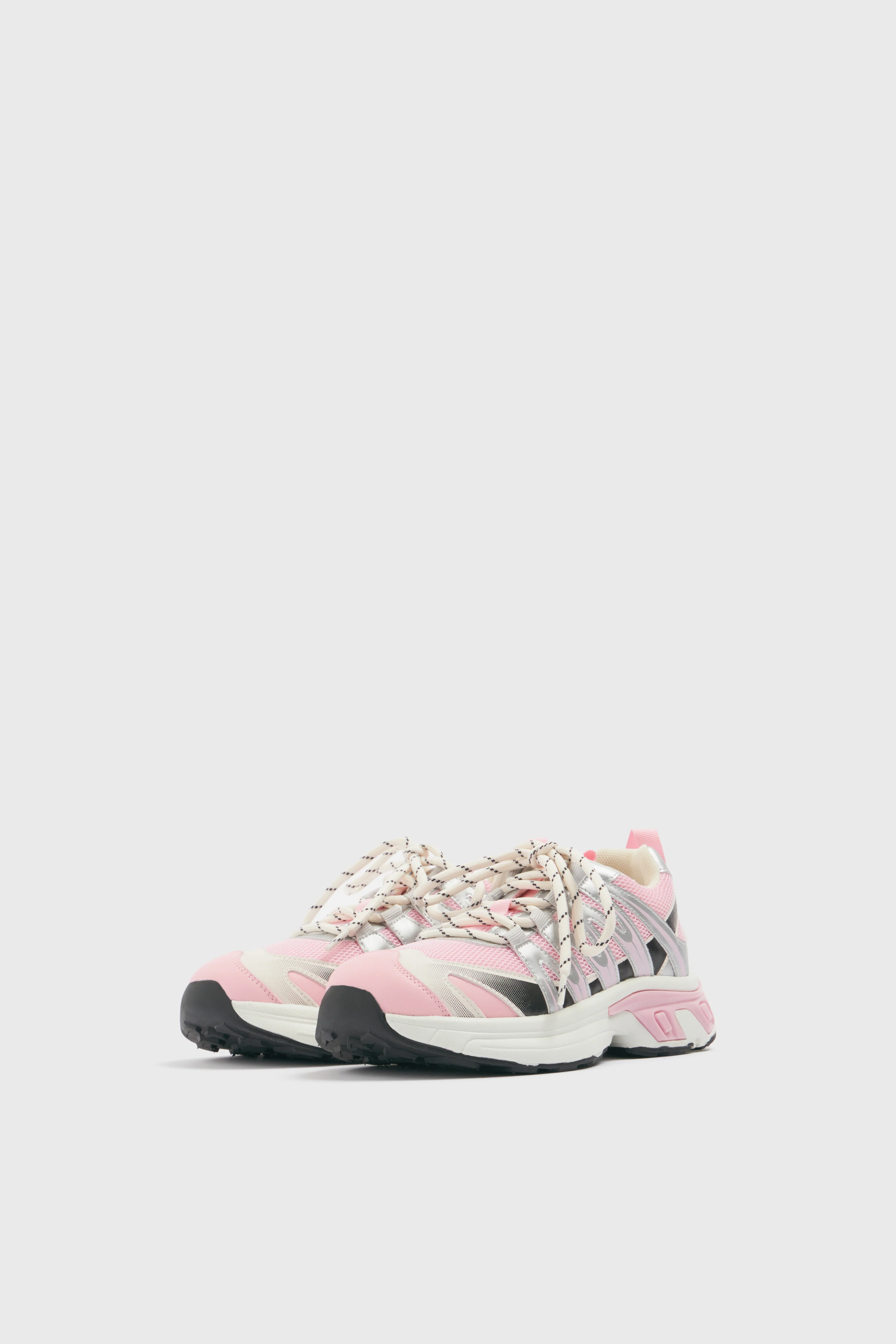 HYBRID TRAINERS - Image 5