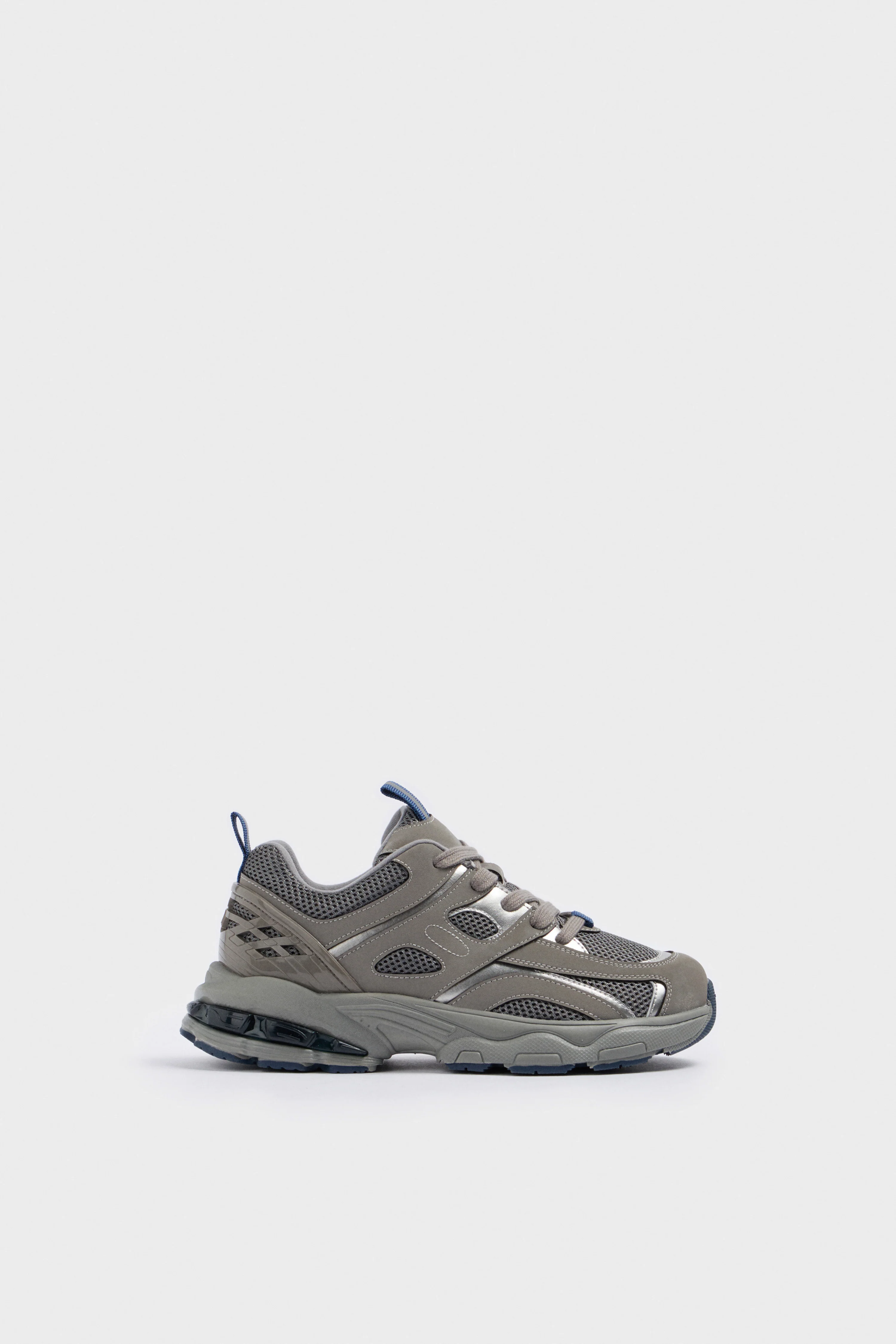 HYBRID TRAINERS - Image 4