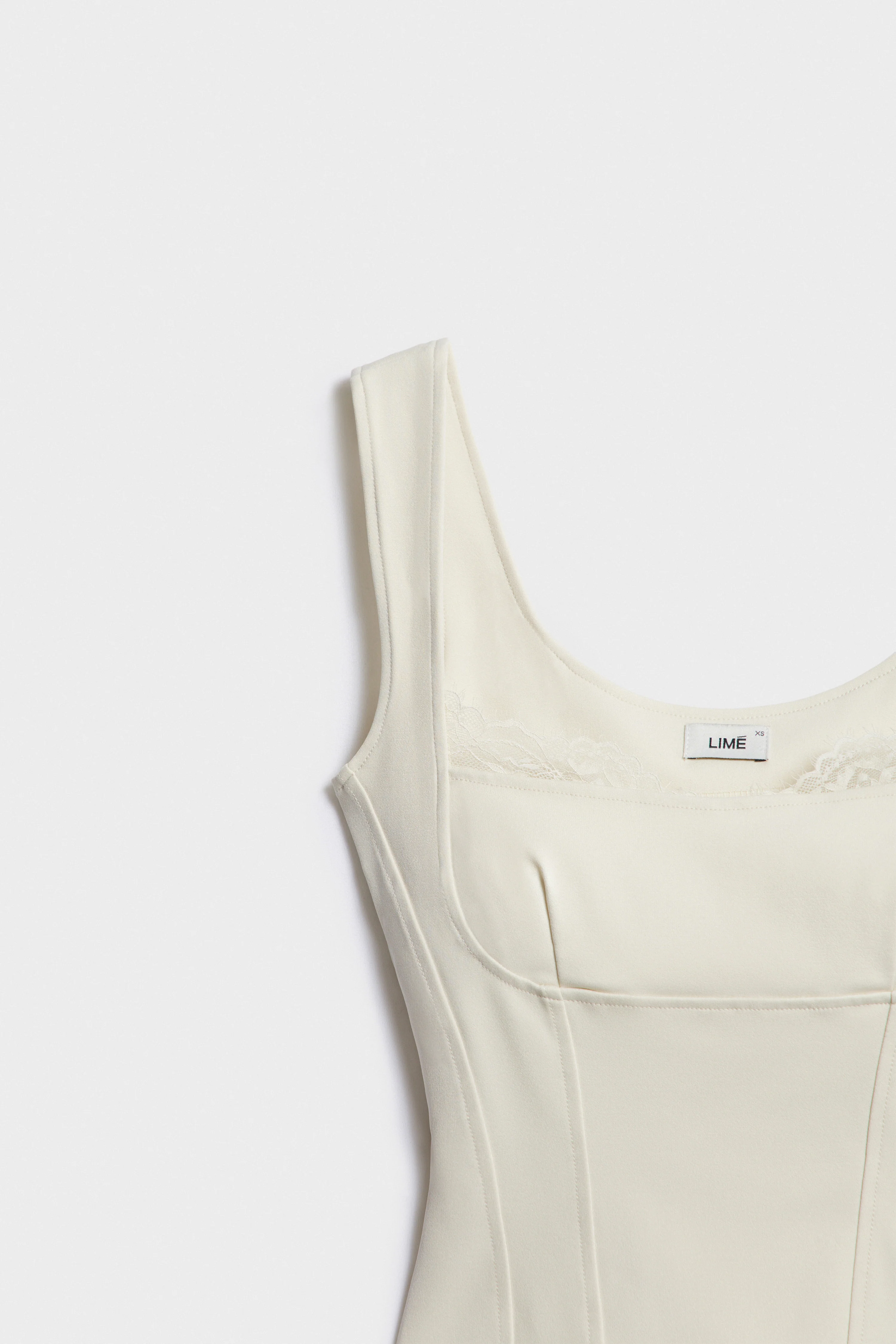 INTERLOCK AND LACE TOP - Image 5