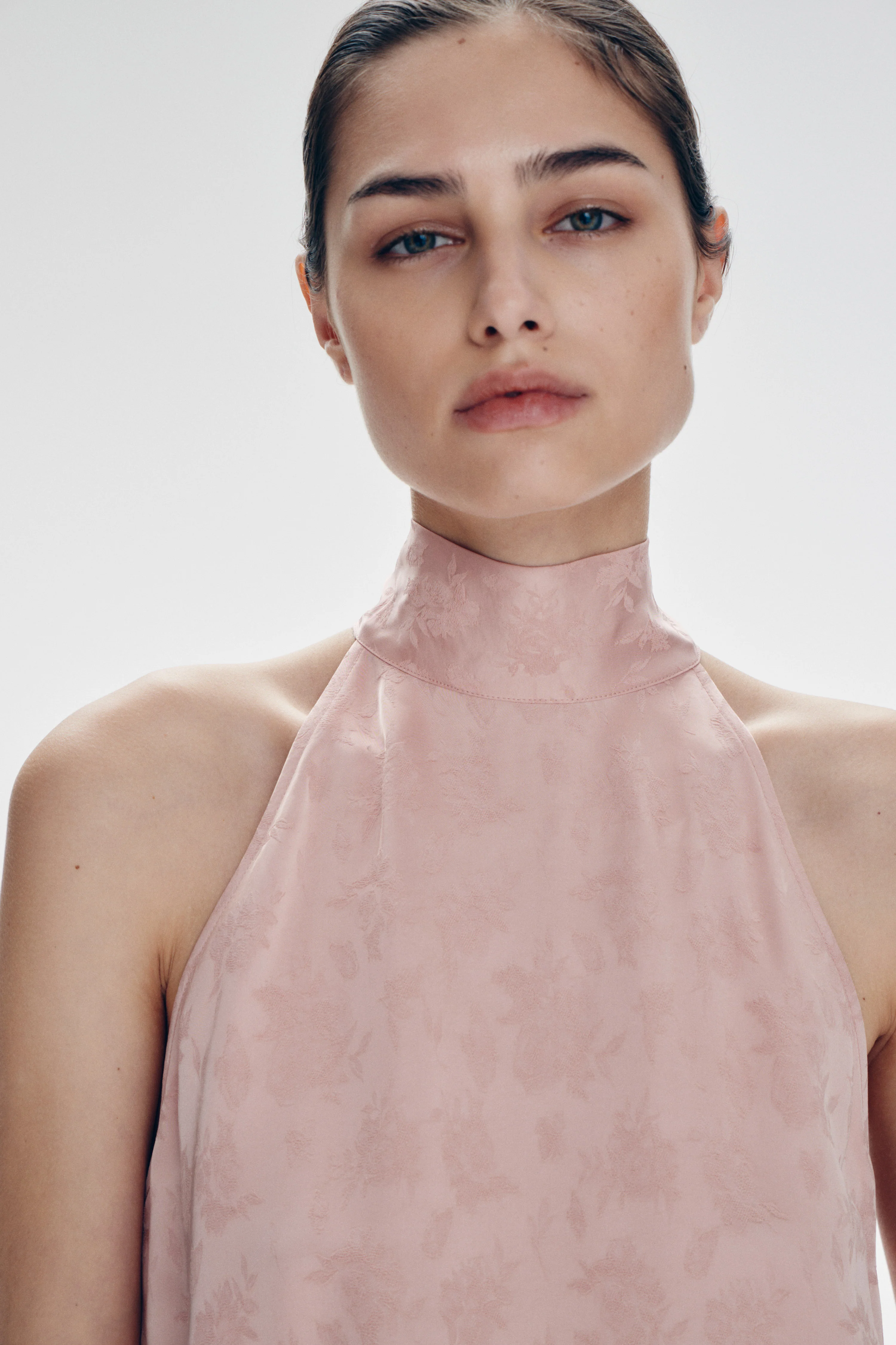 JACQUARD-WEAVE HALTER TOP - Image 3