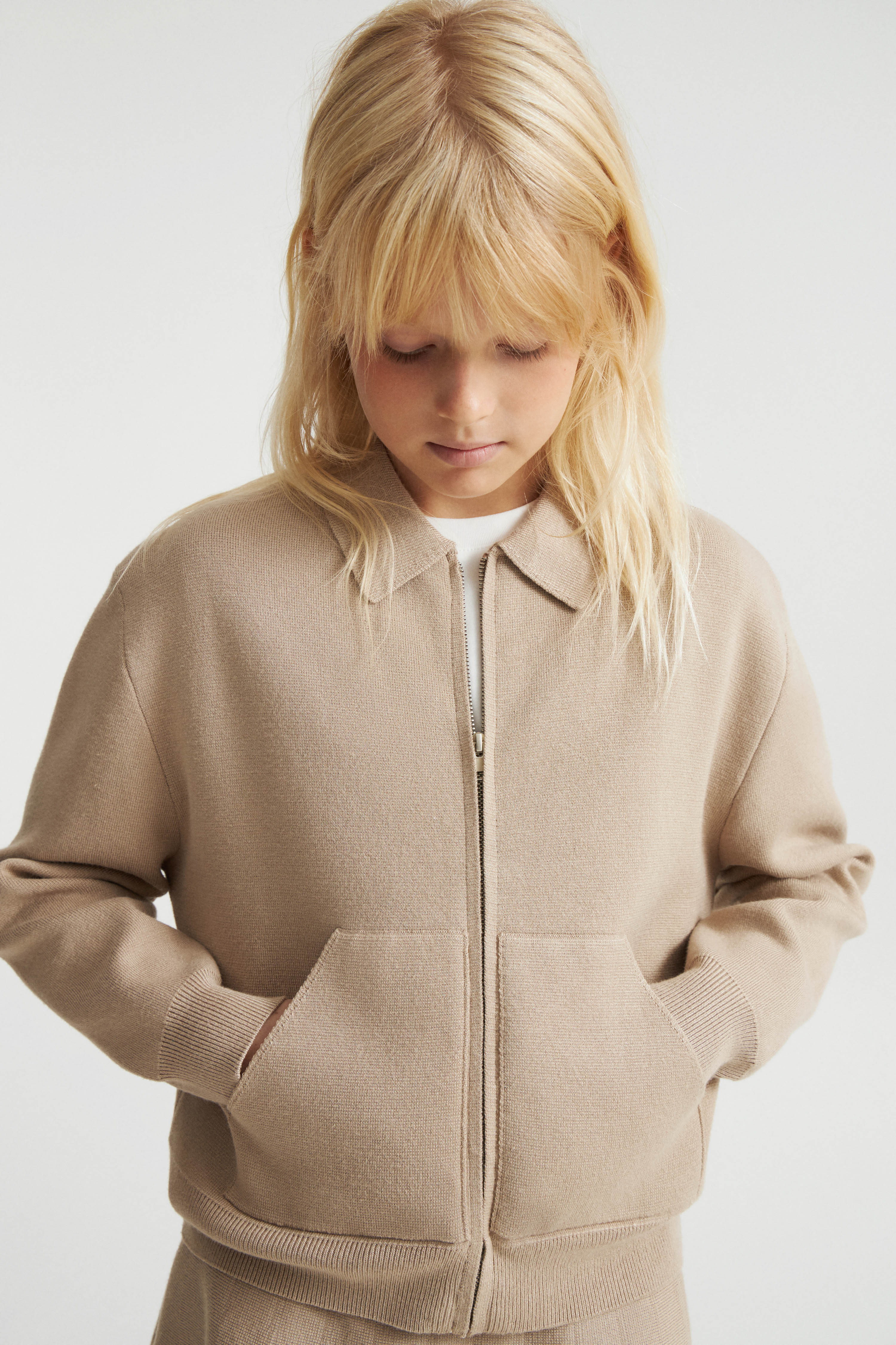 KNITTED ZIP CARDIGAN - Image 4
