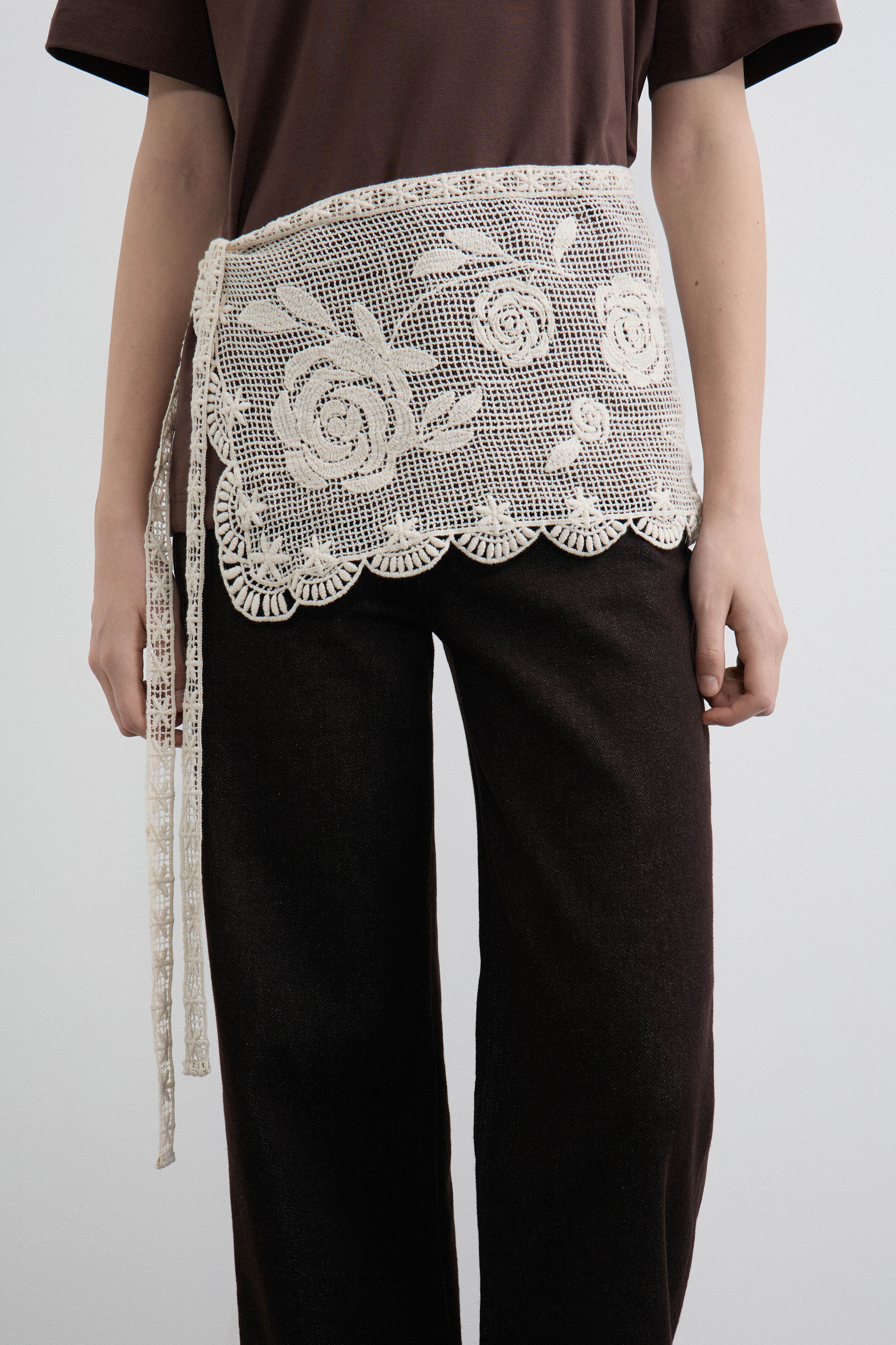 LACE APPLIQUÉ COTTON T-SHIRT - Image 3