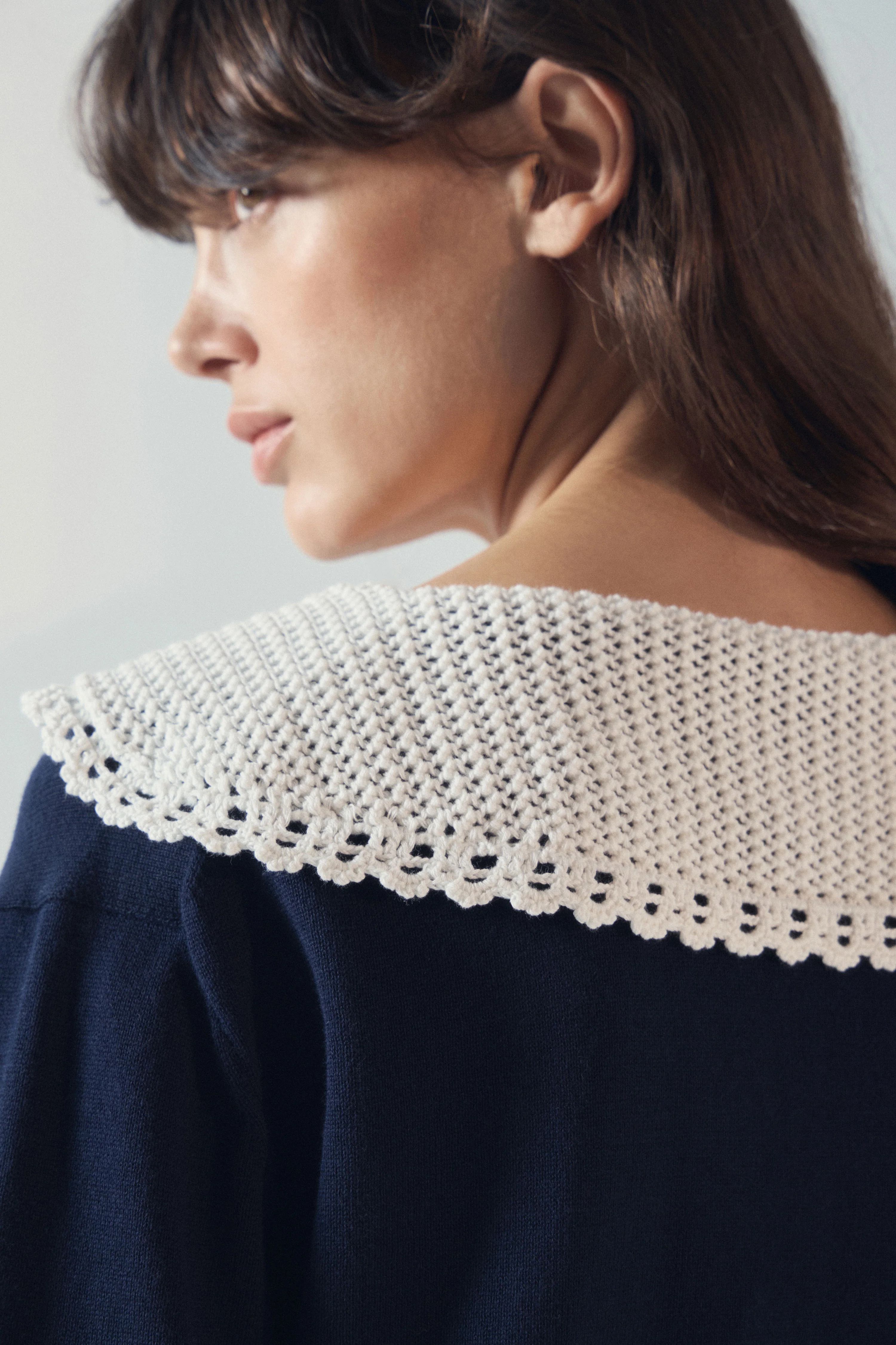 LACE-COLLAR COTTON KNIT CARDIGAN - Image 3