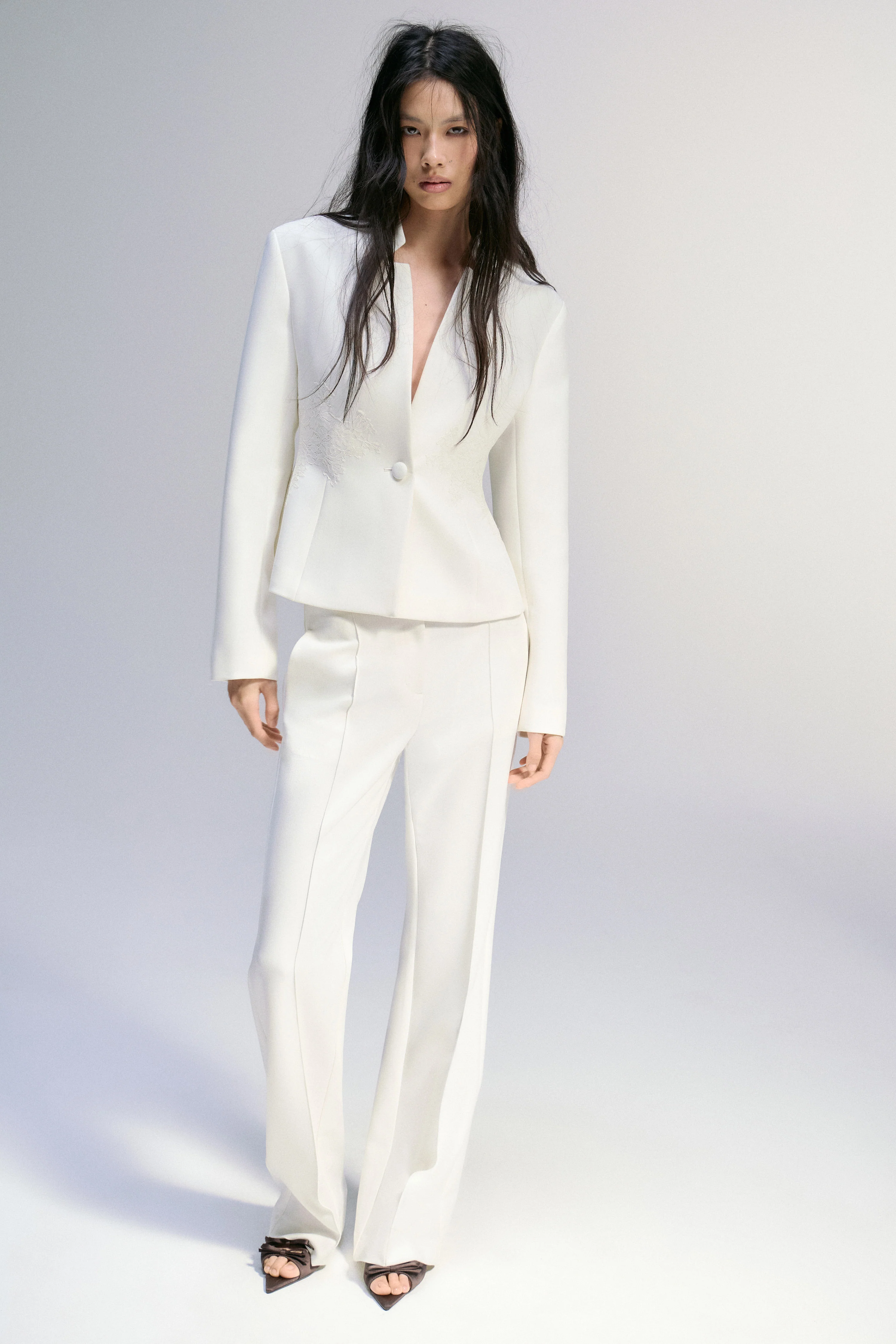 LACE-TRIMMED BLAZER - Image 3