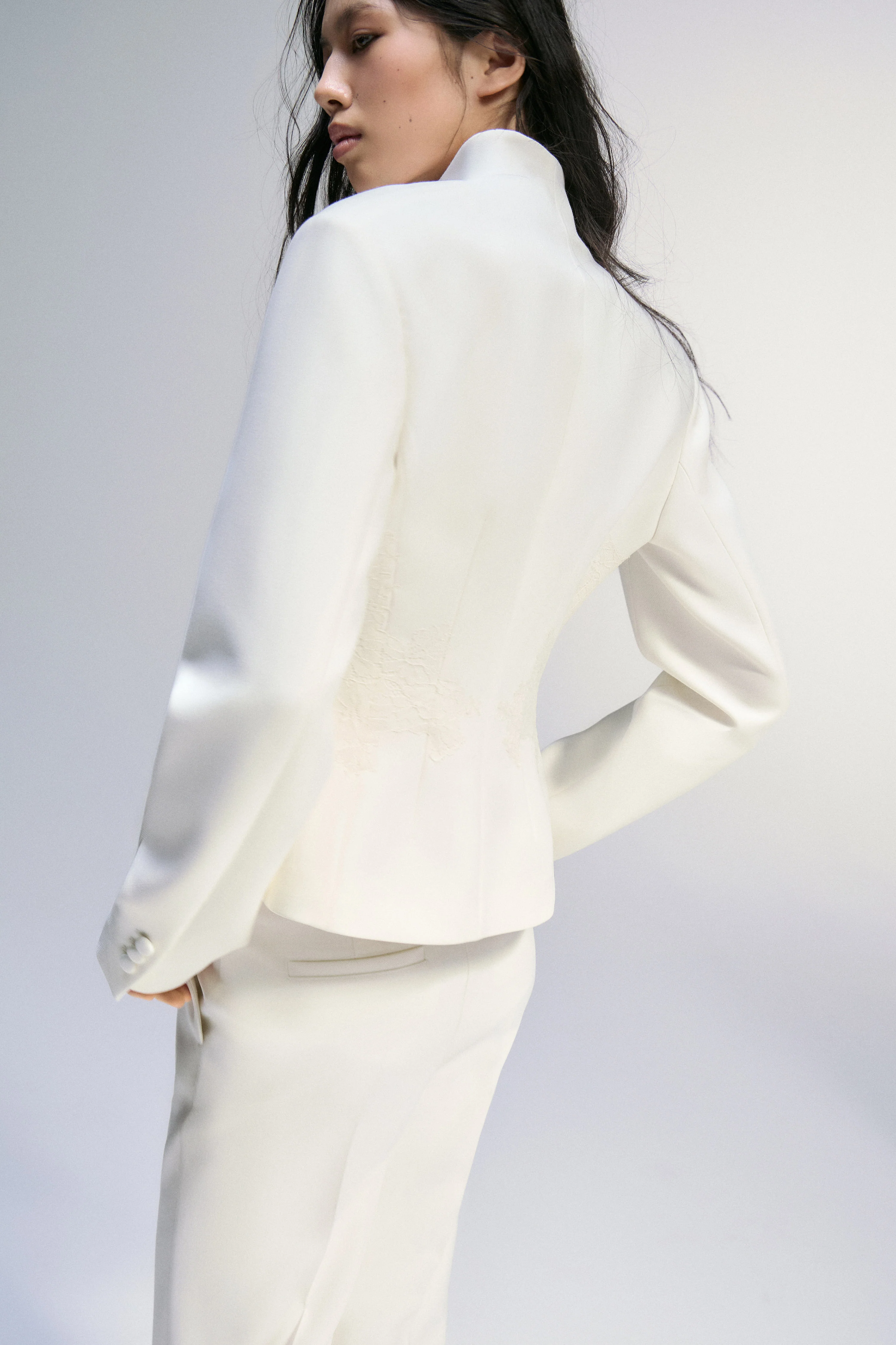 LACE-TRIMMED BLAZER - Image 4