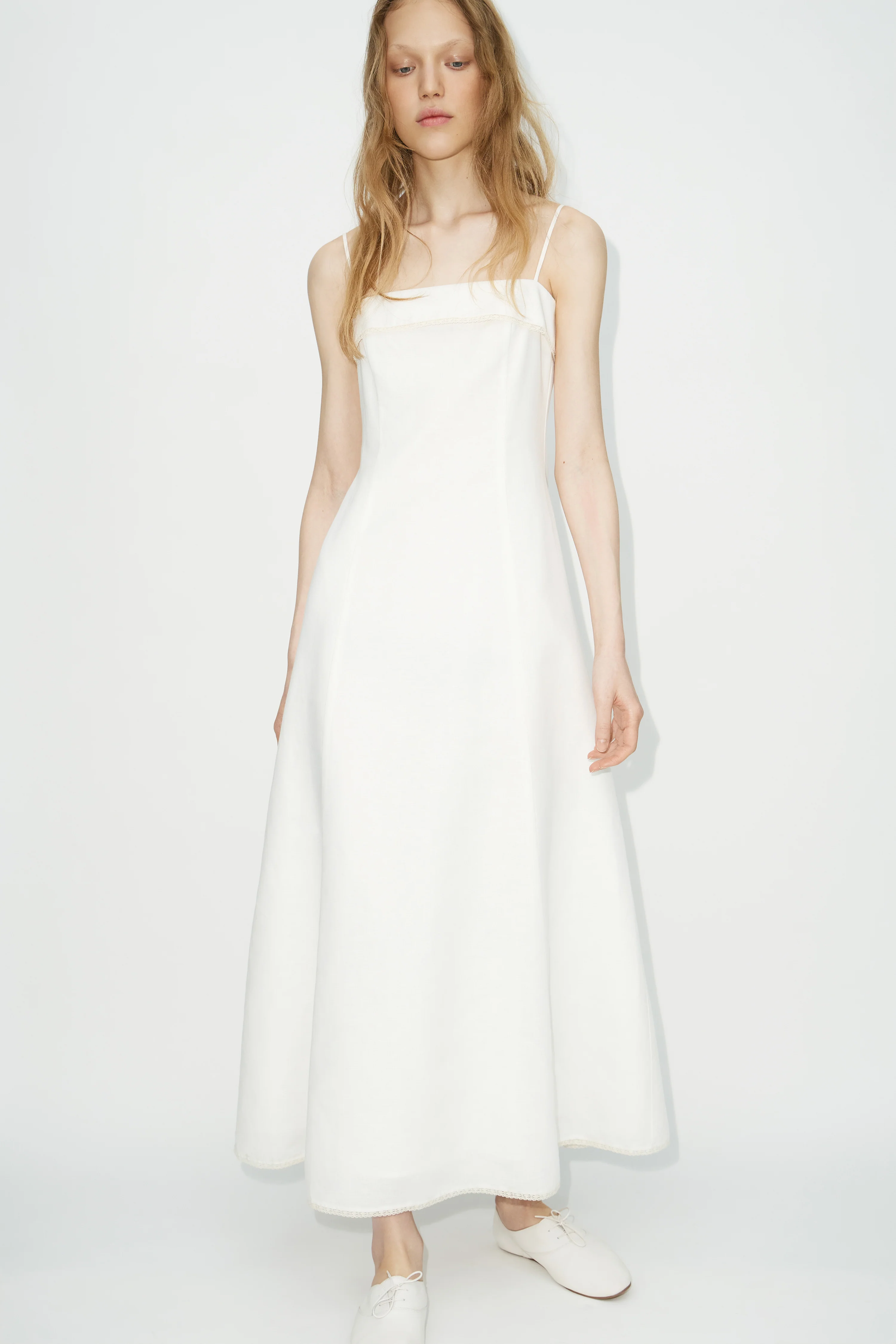 LACE-TRIMMED LINEN-COTTON DRESS - Image 3