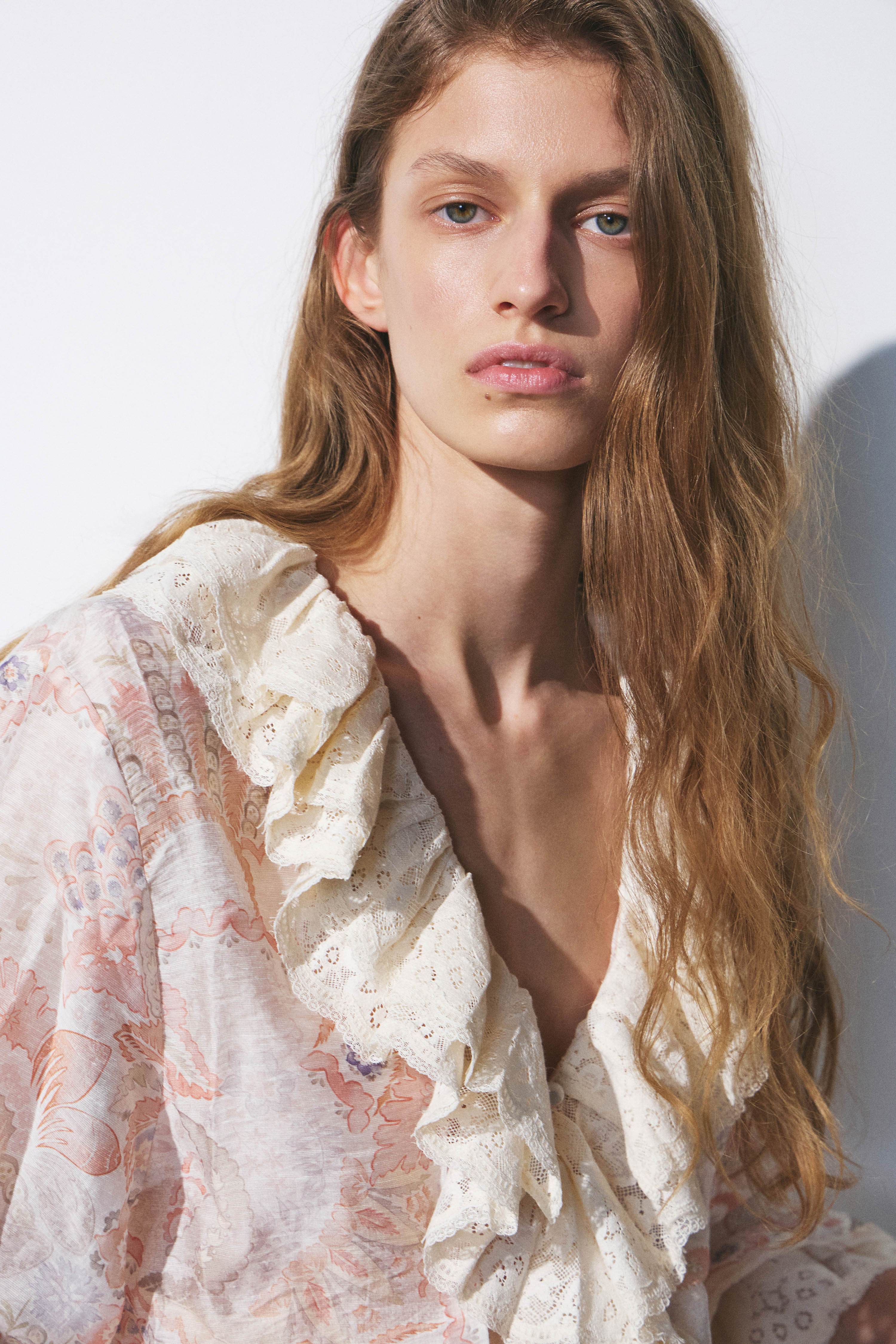 LACE-TRIMMED LYOCELL-LINEN BLOUSE