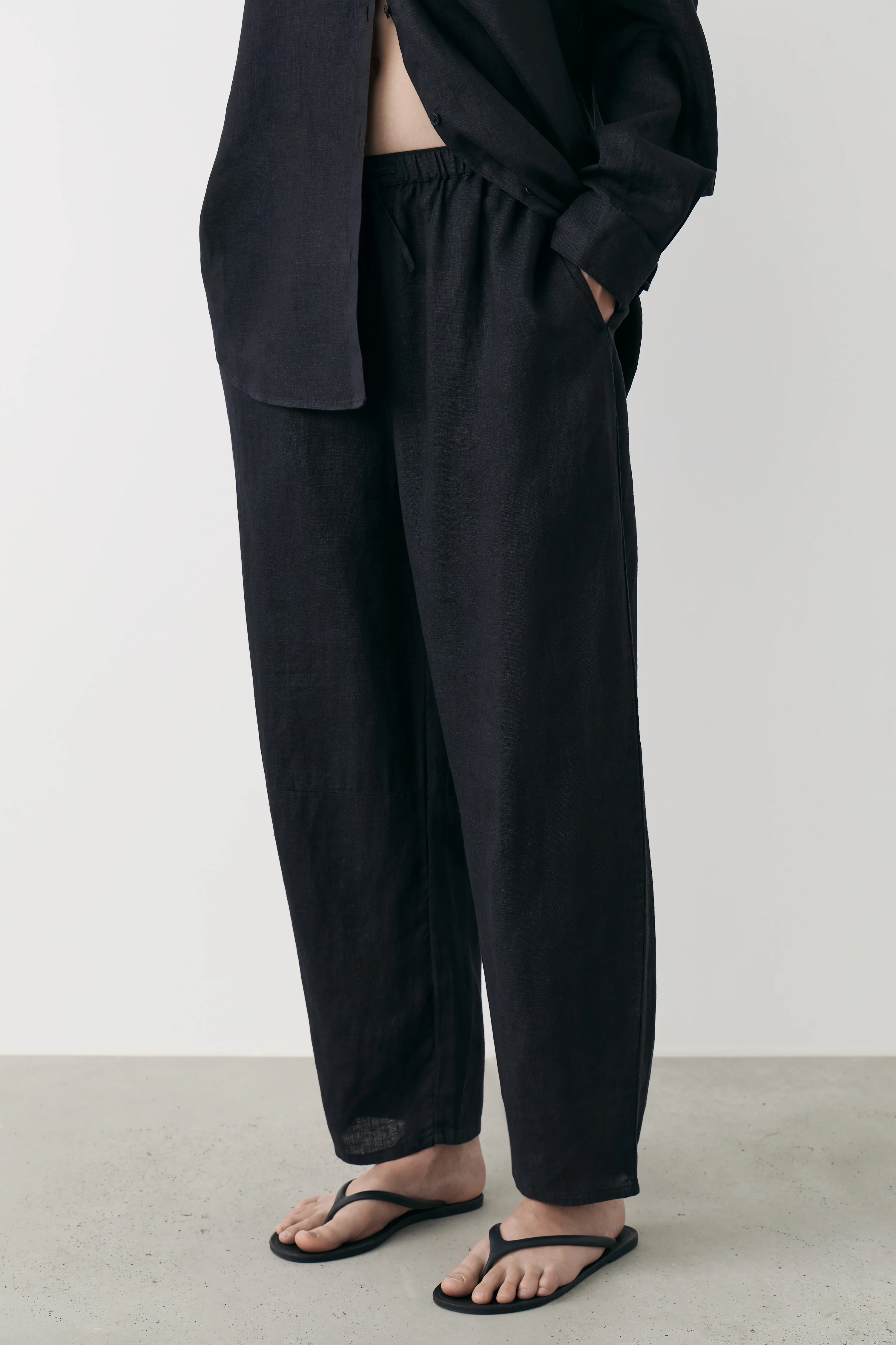 LINEN BAGGY TROUSERS - Image 2