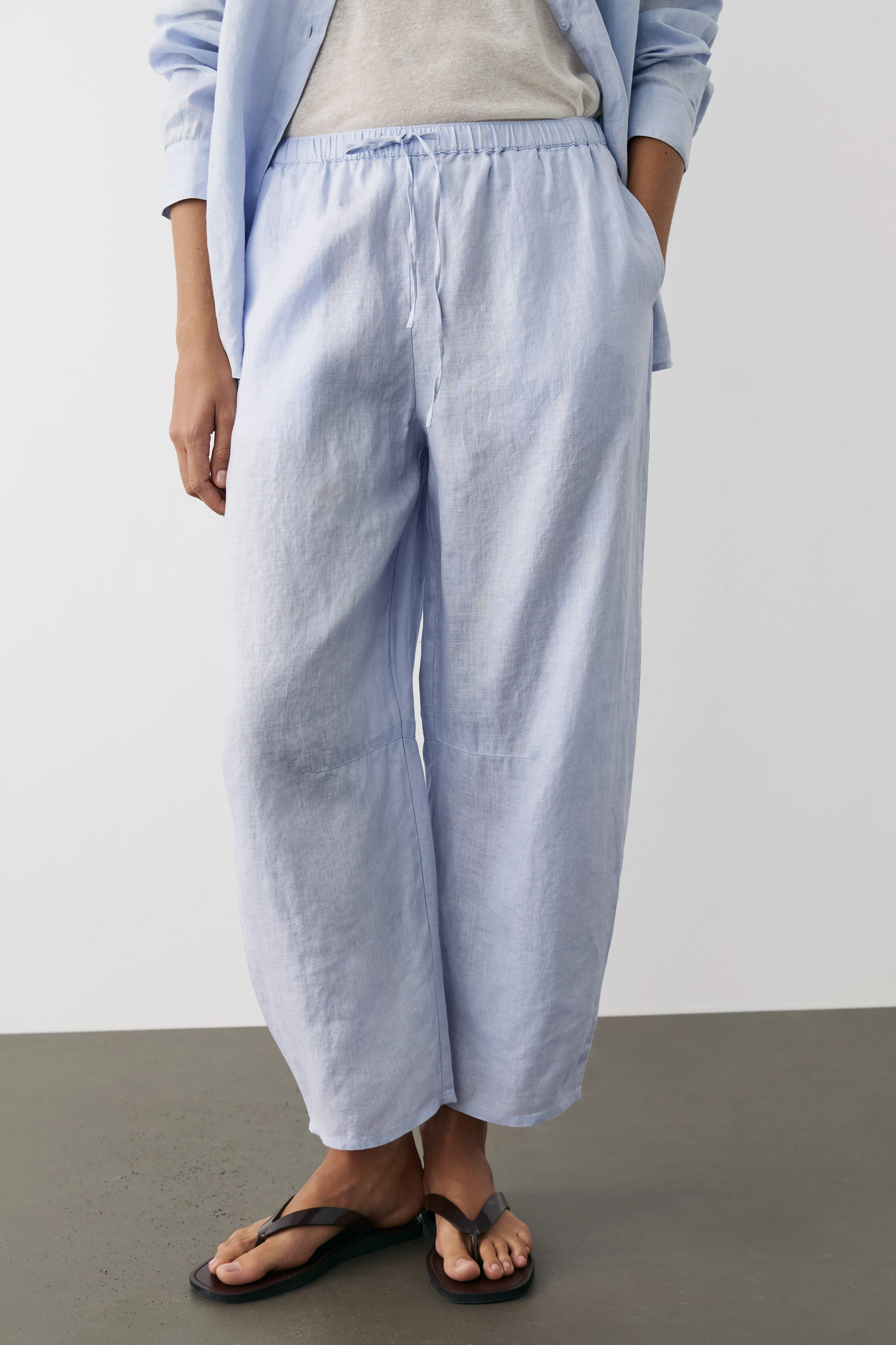 LINEN BAGGY TROUSERS