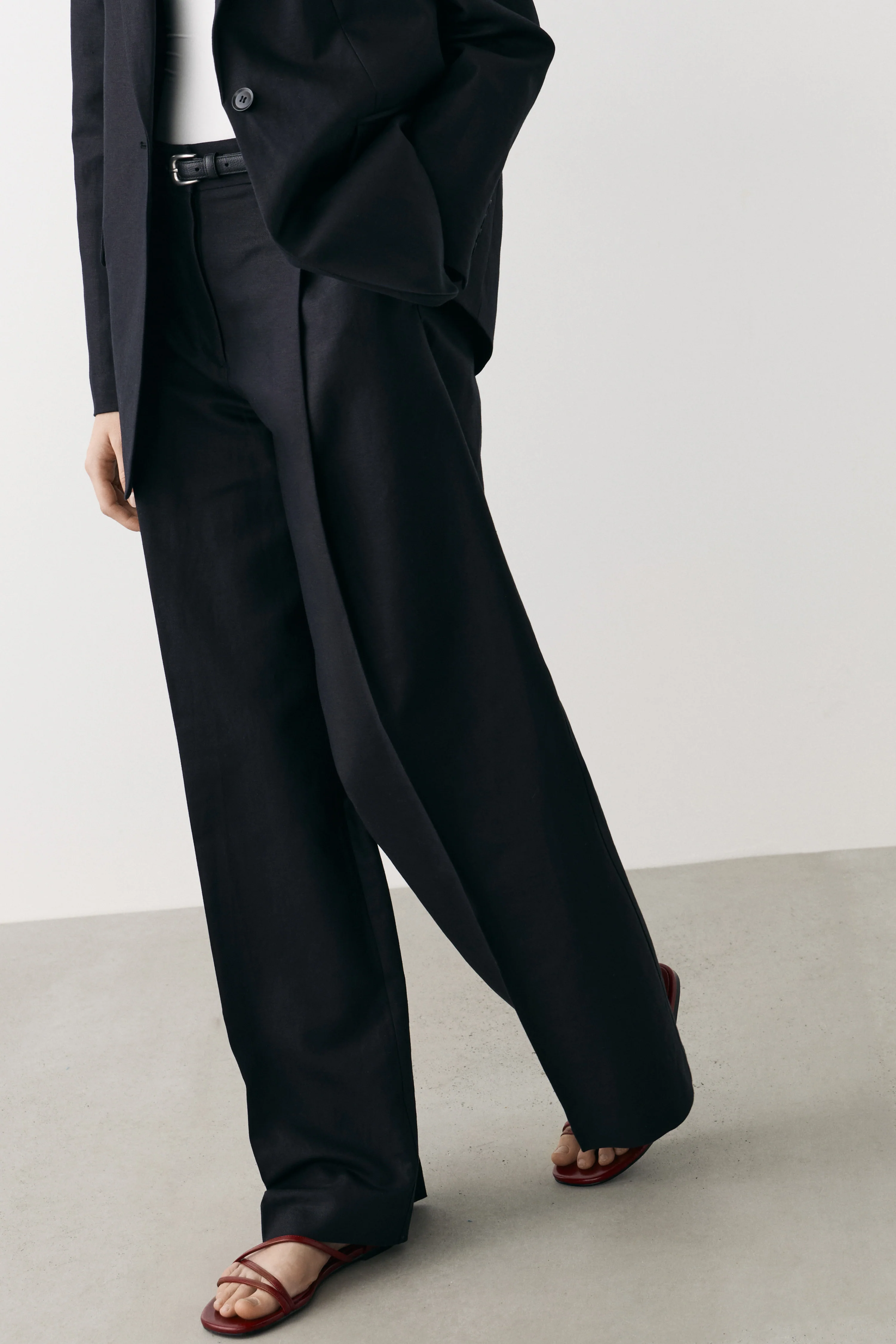 LINEN-BLEND TROUSERS - Image 2
