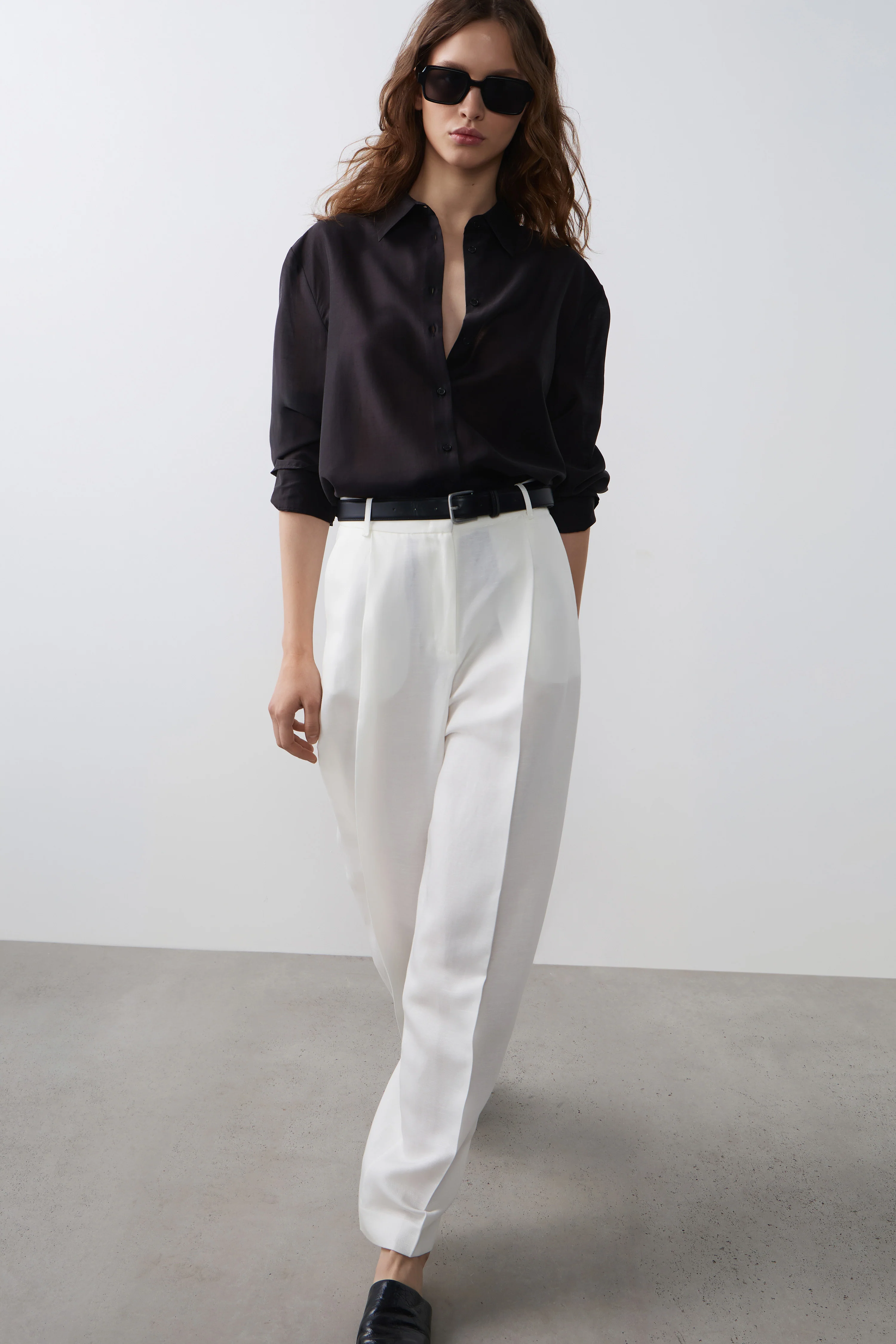 BELTED LYOCELL-LINEN TROUSERS - Image 3