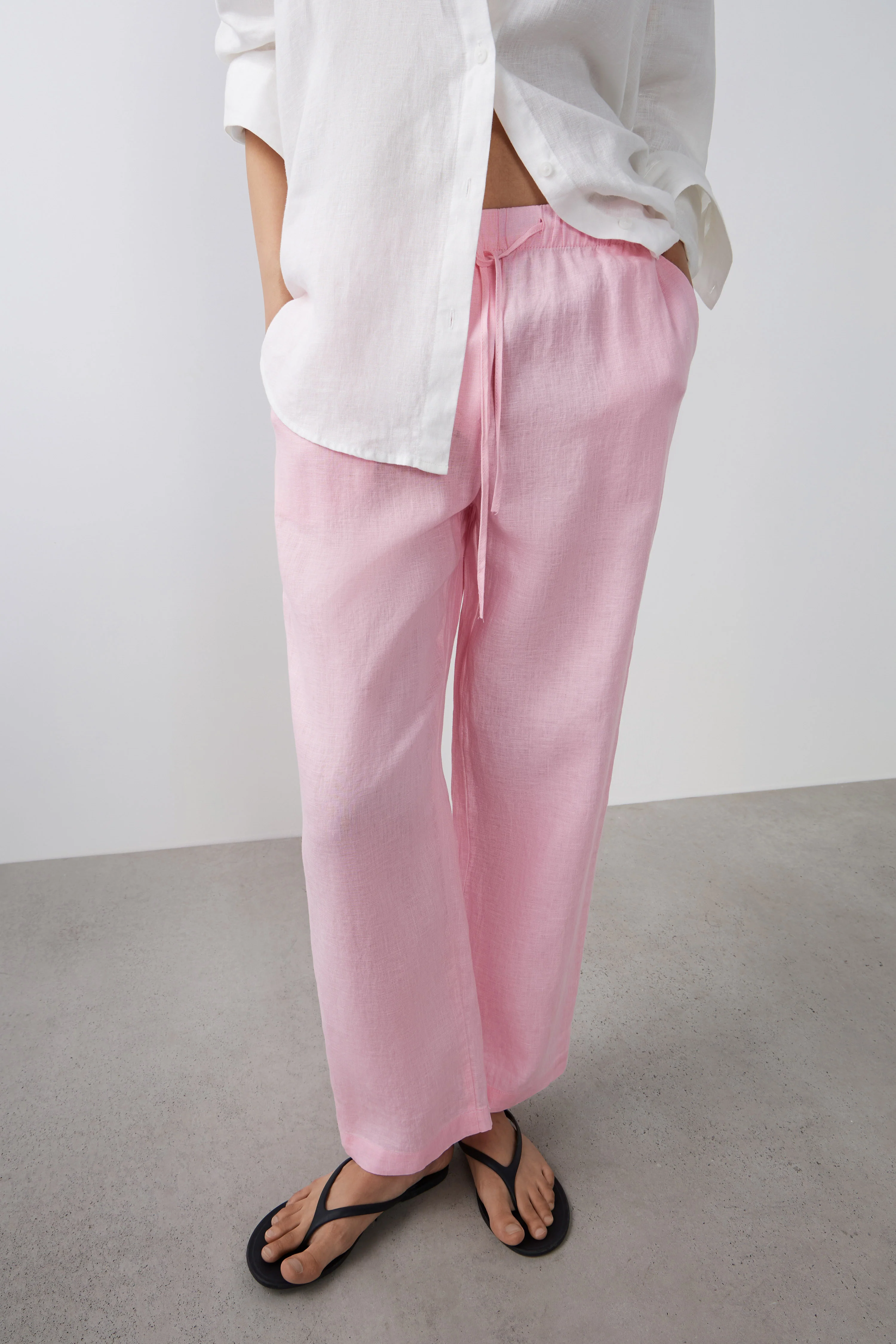 LINEN CARROT FIT TROUSERS - Image 3