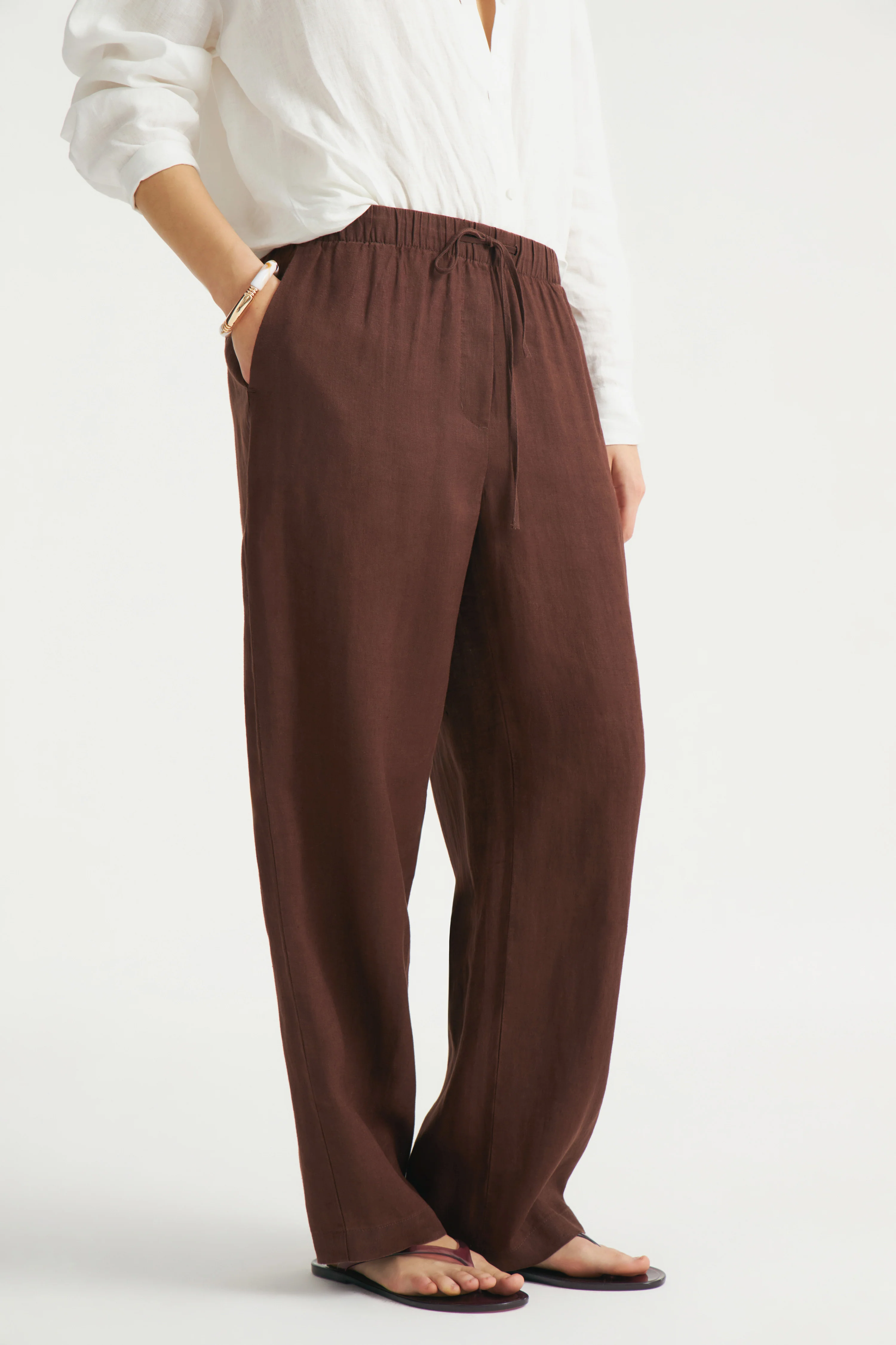 LINEN CARROT FIT TROUSERS - Image 2
