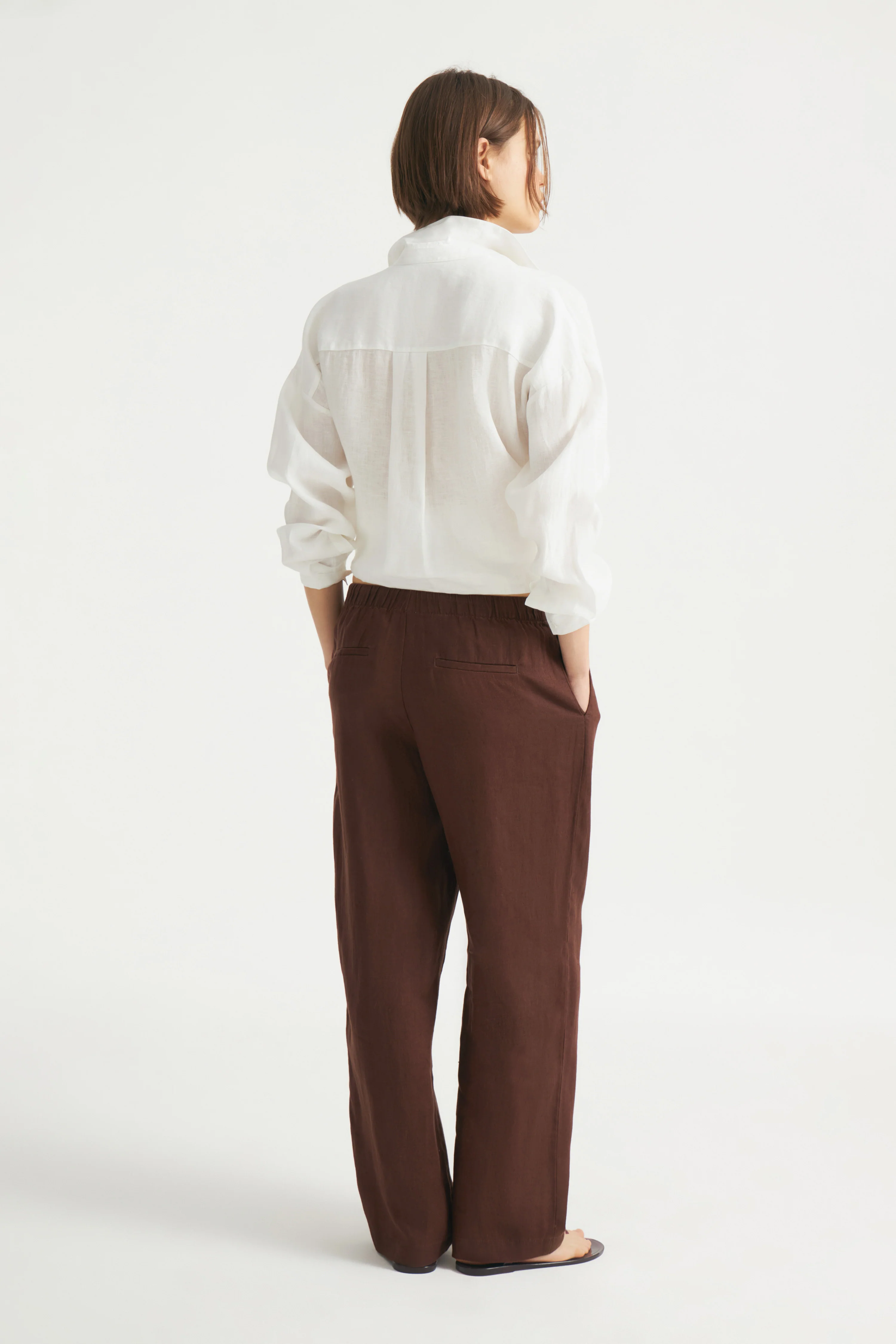 LINEN CARROT FIT TROUSERS - Image 5