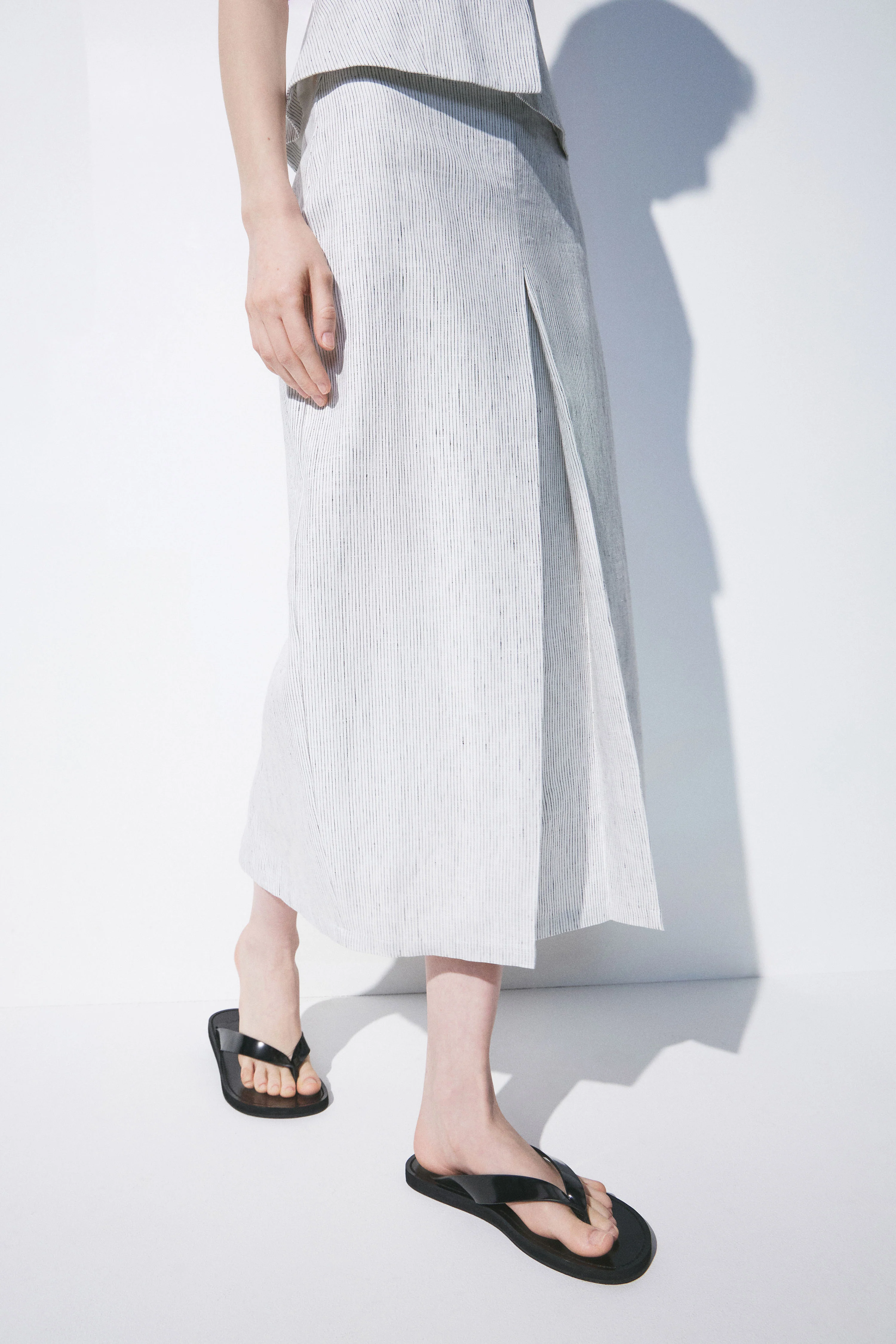 LINEN MIDI SKIRT - Image 3