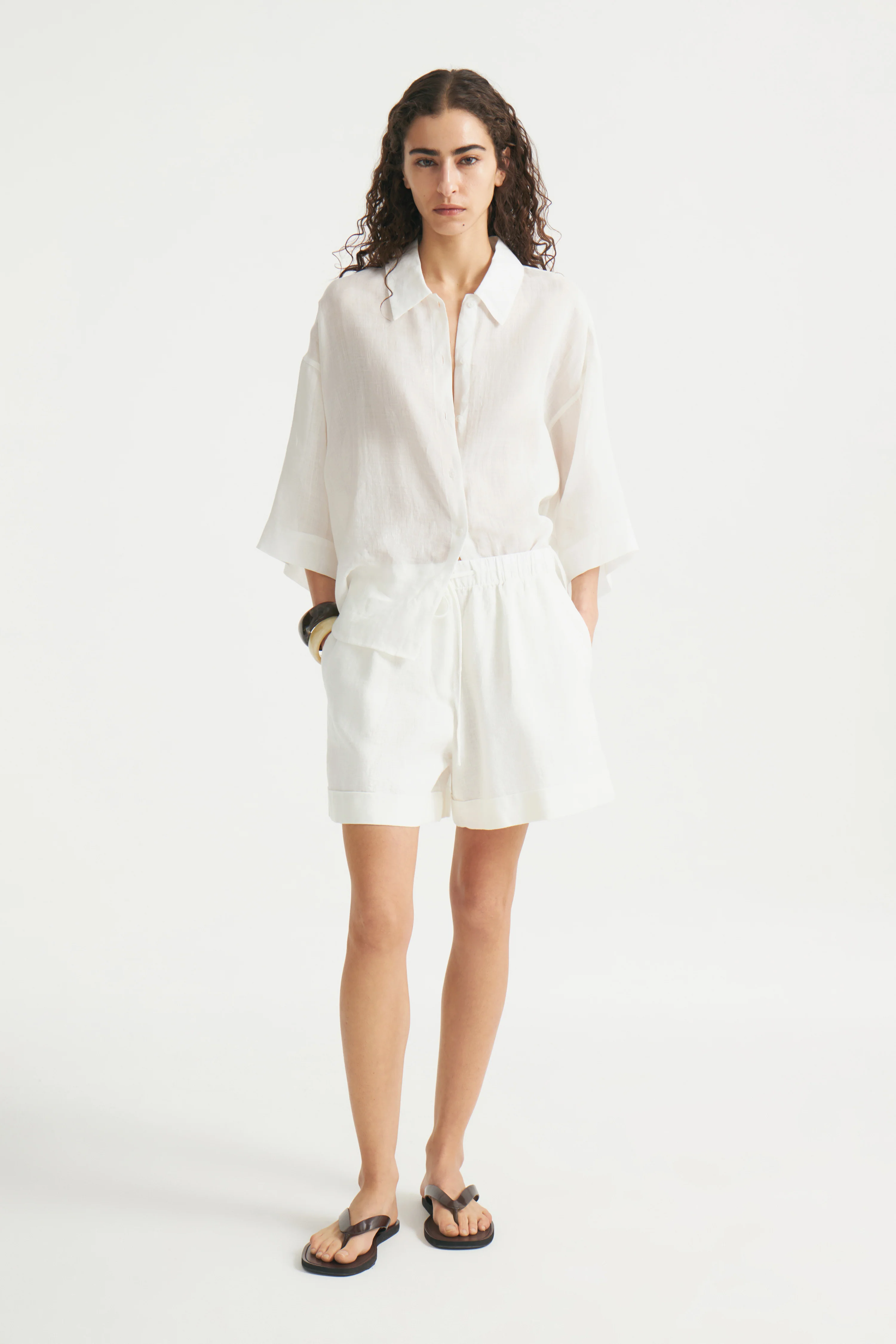 LINEN MINI SHORTS