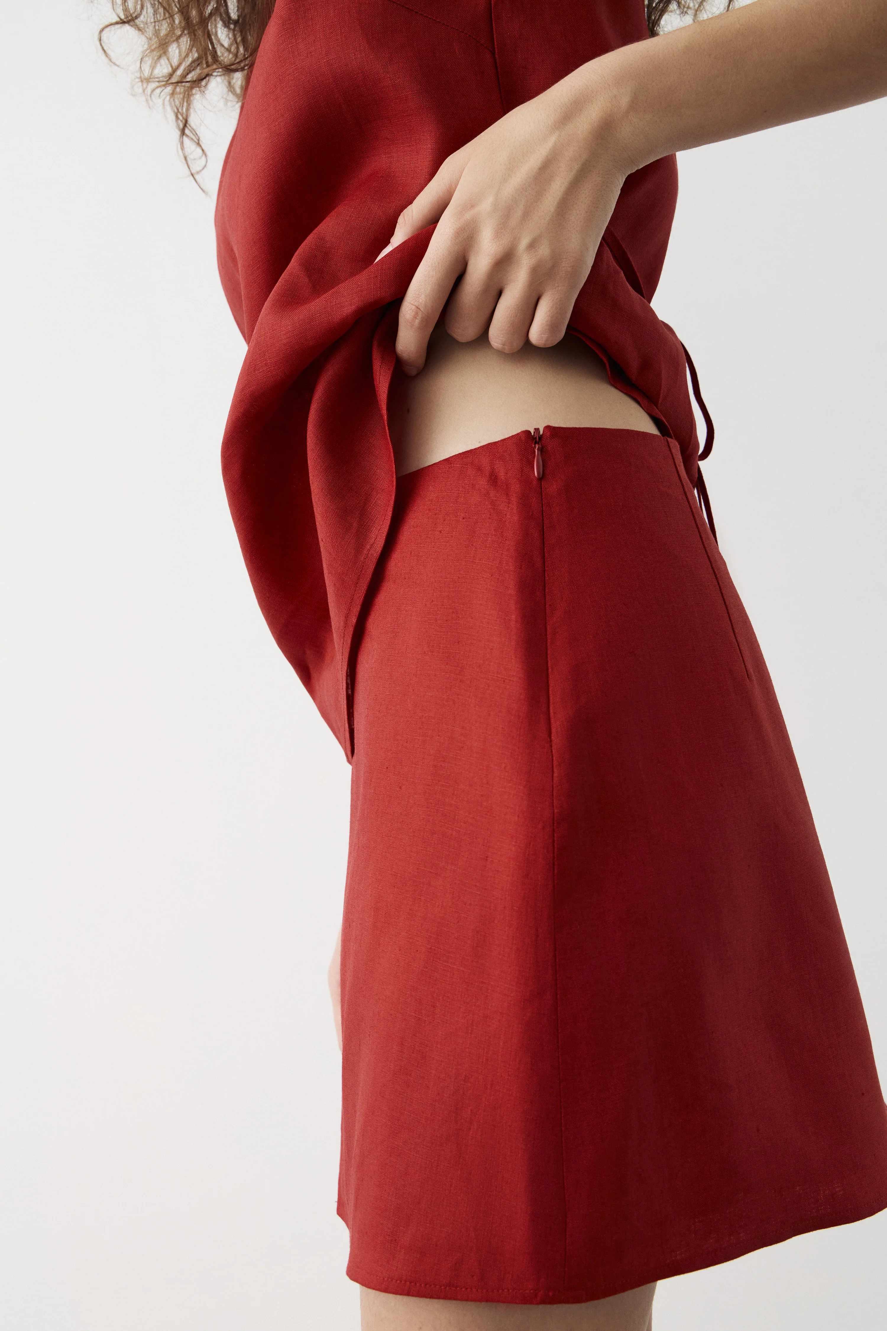 LINEN MINI SKIRT - Image 4