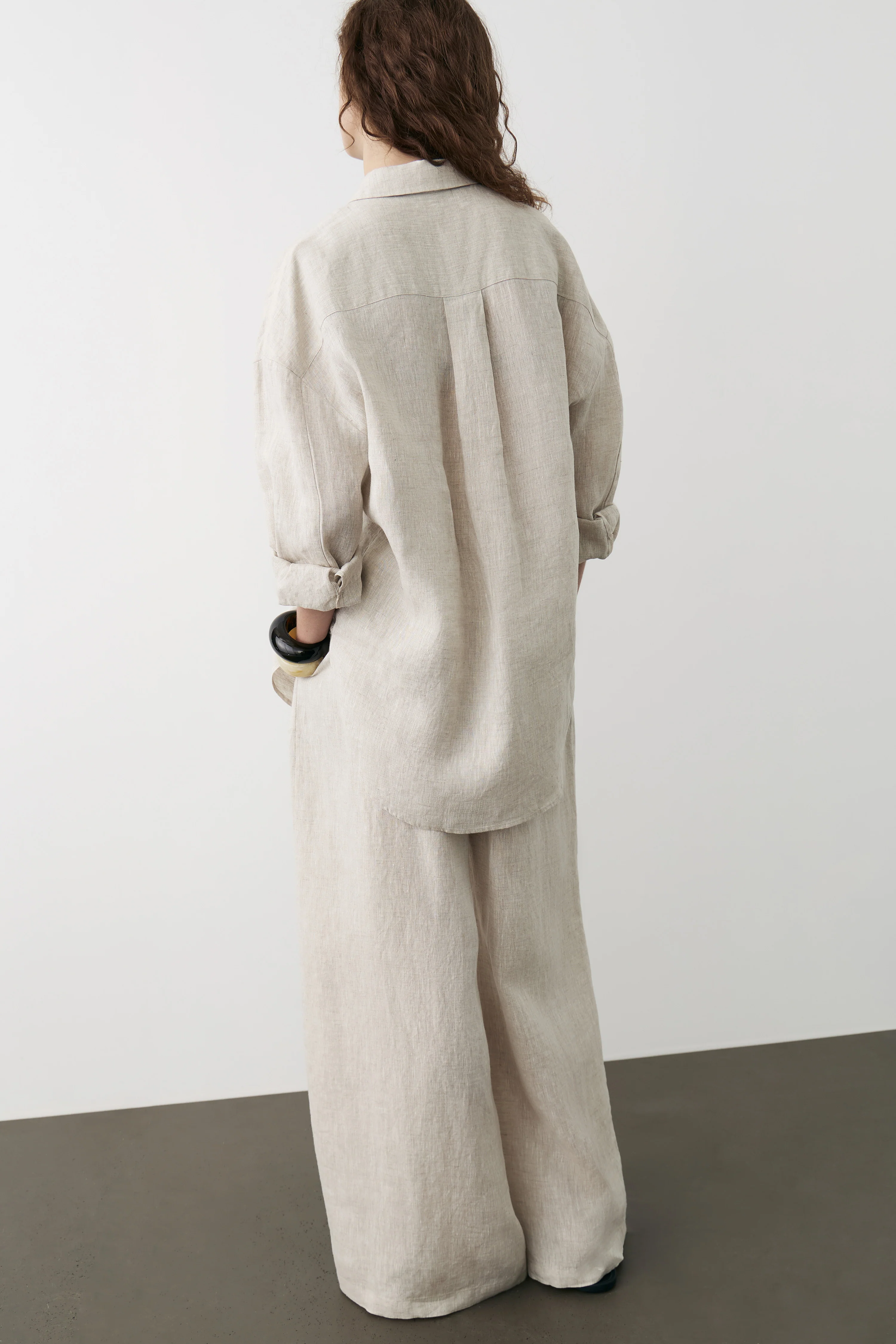 LINEN OVERSIZE SHIRT - Image 4