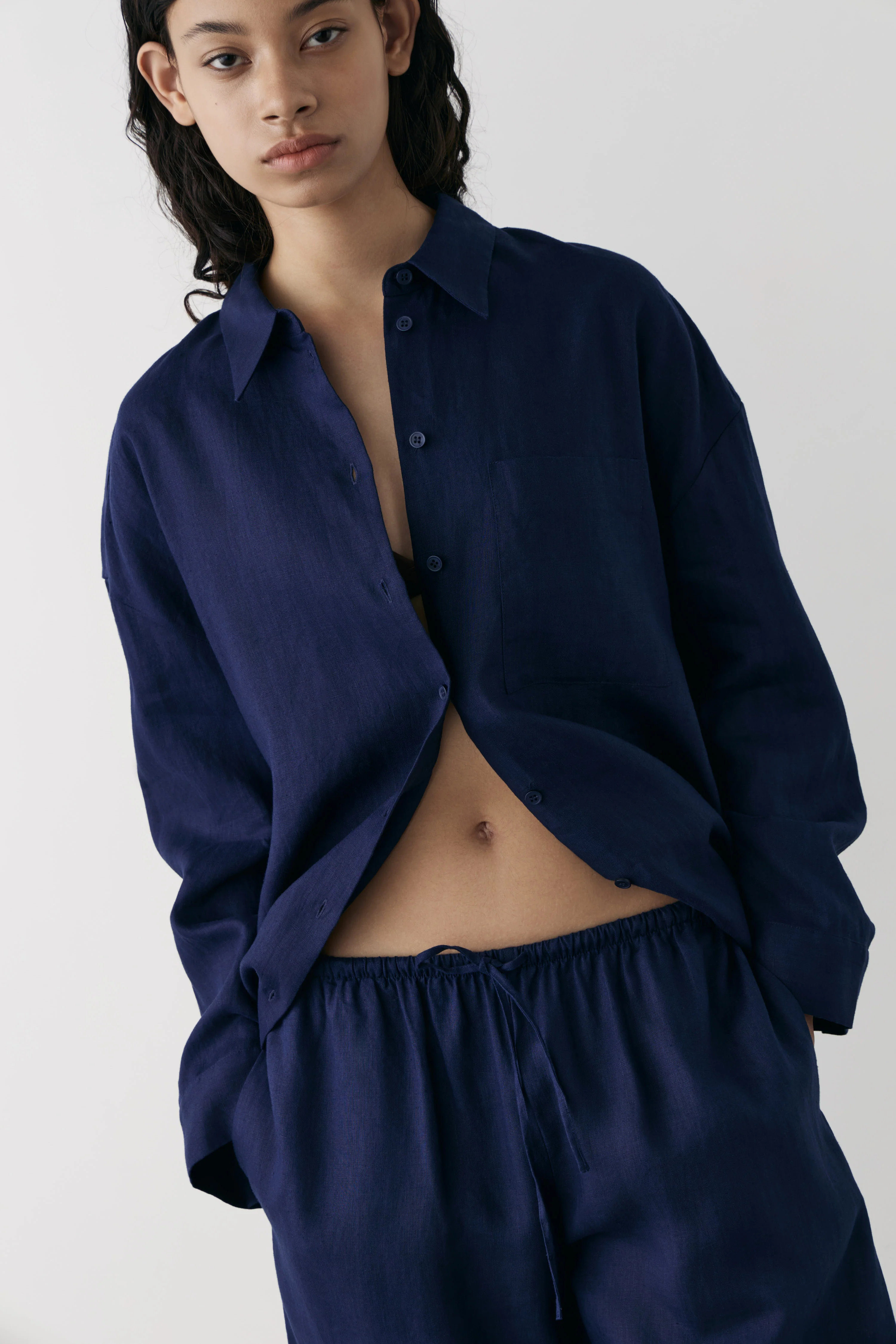 LINEN OVERSIZE SHIRT