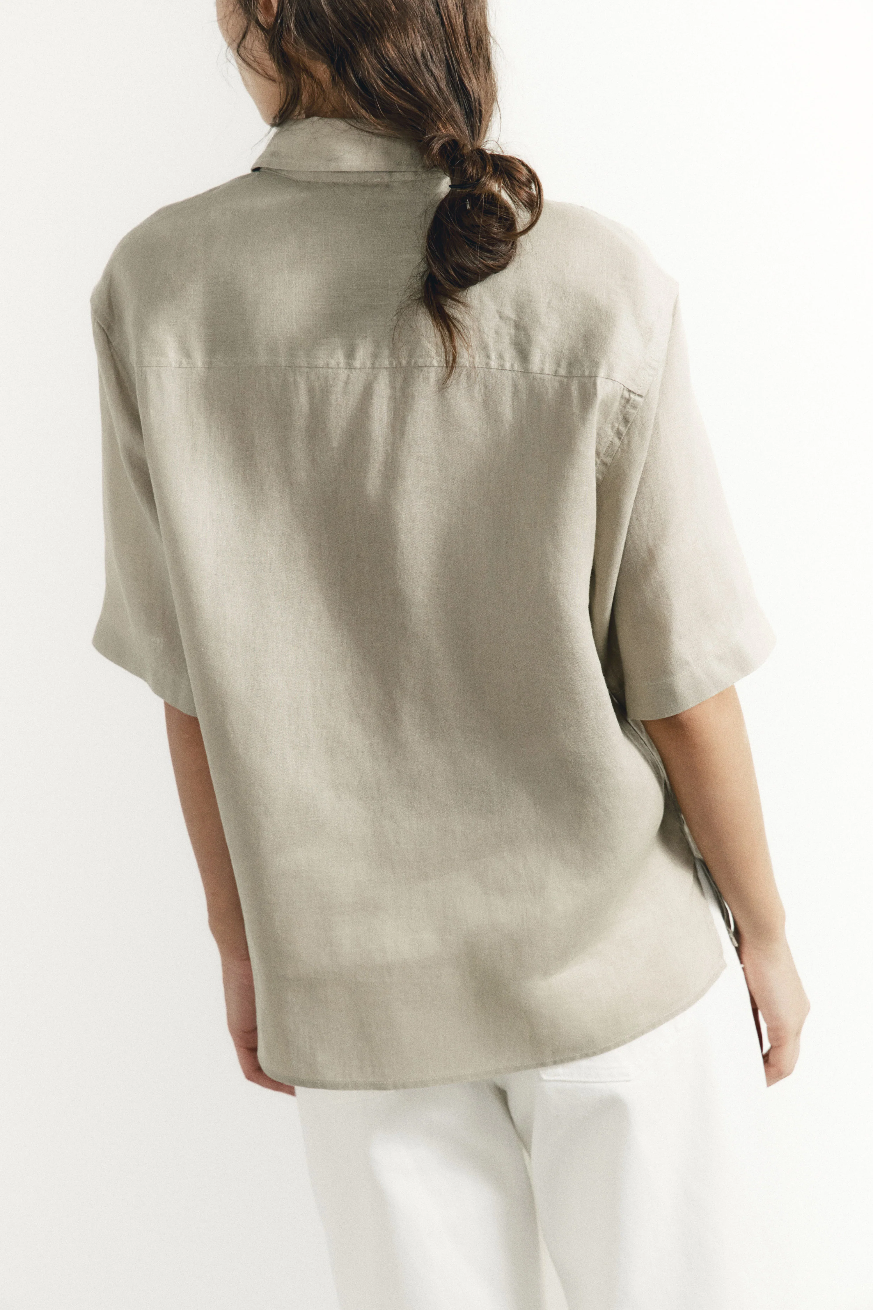 LINEN POCKET-DETAIL SHIRT - Image 4