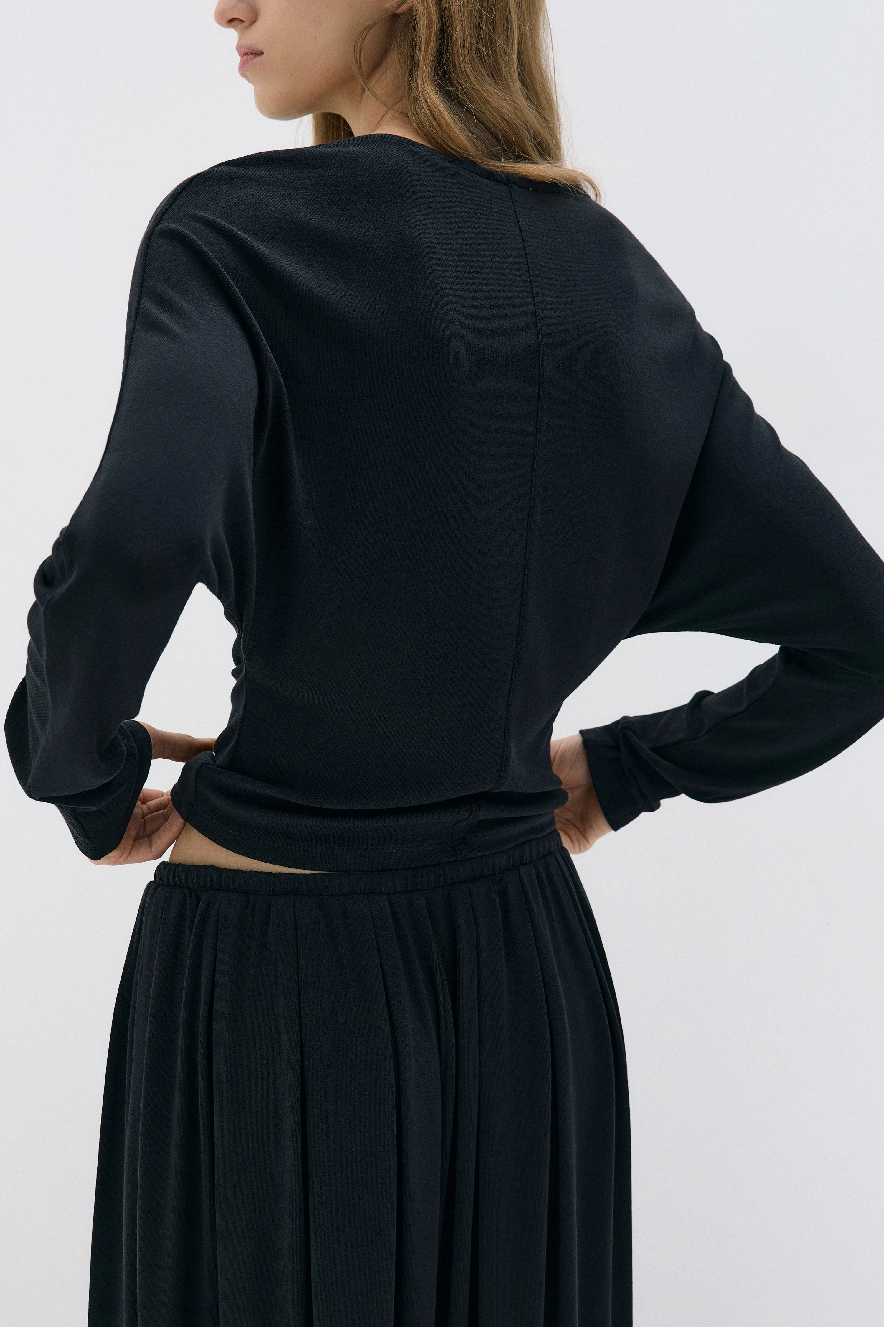 LONG-SLEEVED LYOCELL-WOOL T-SHIRT - Image 4