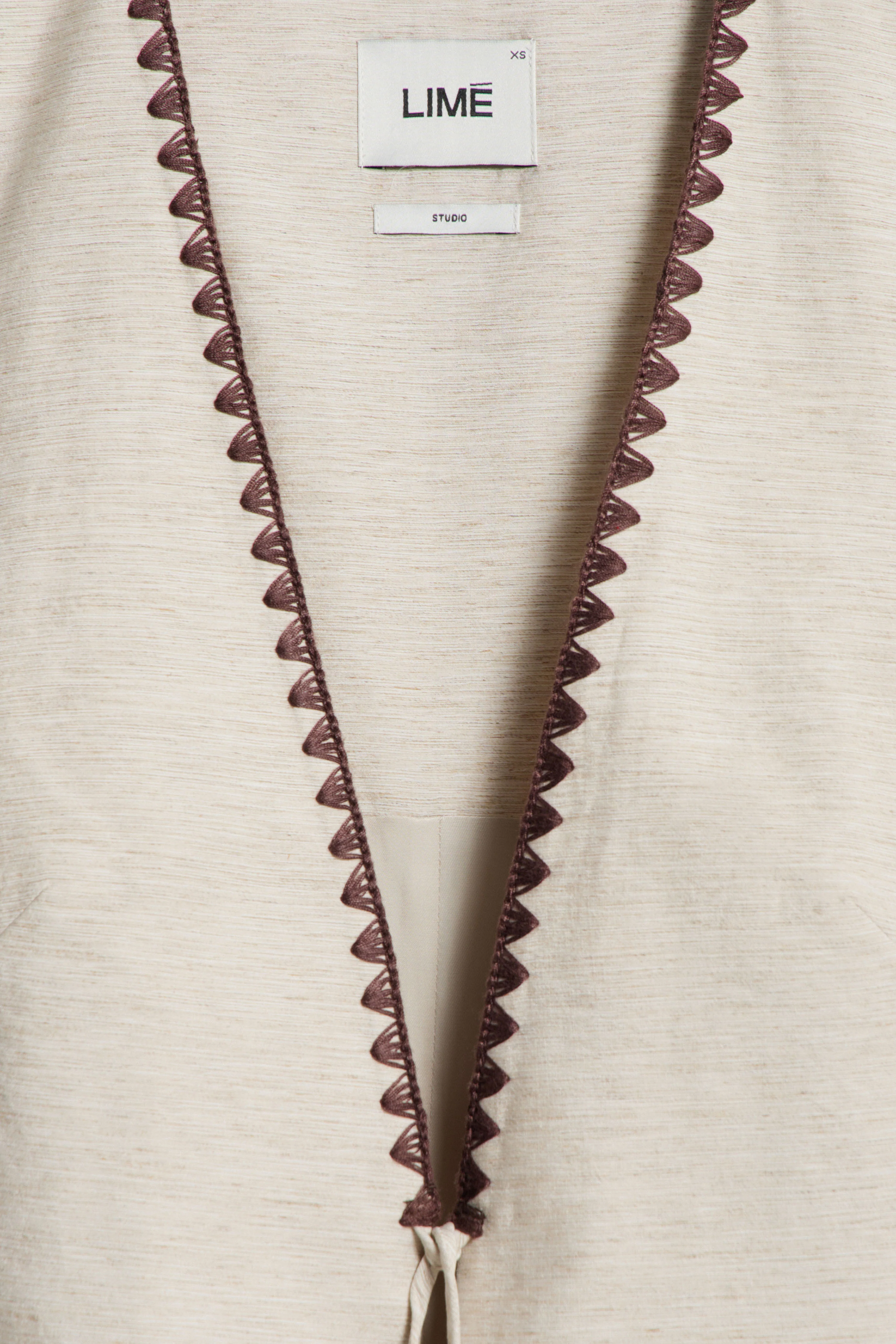 LONG VISCOSE-LINEN VEST - Image 6