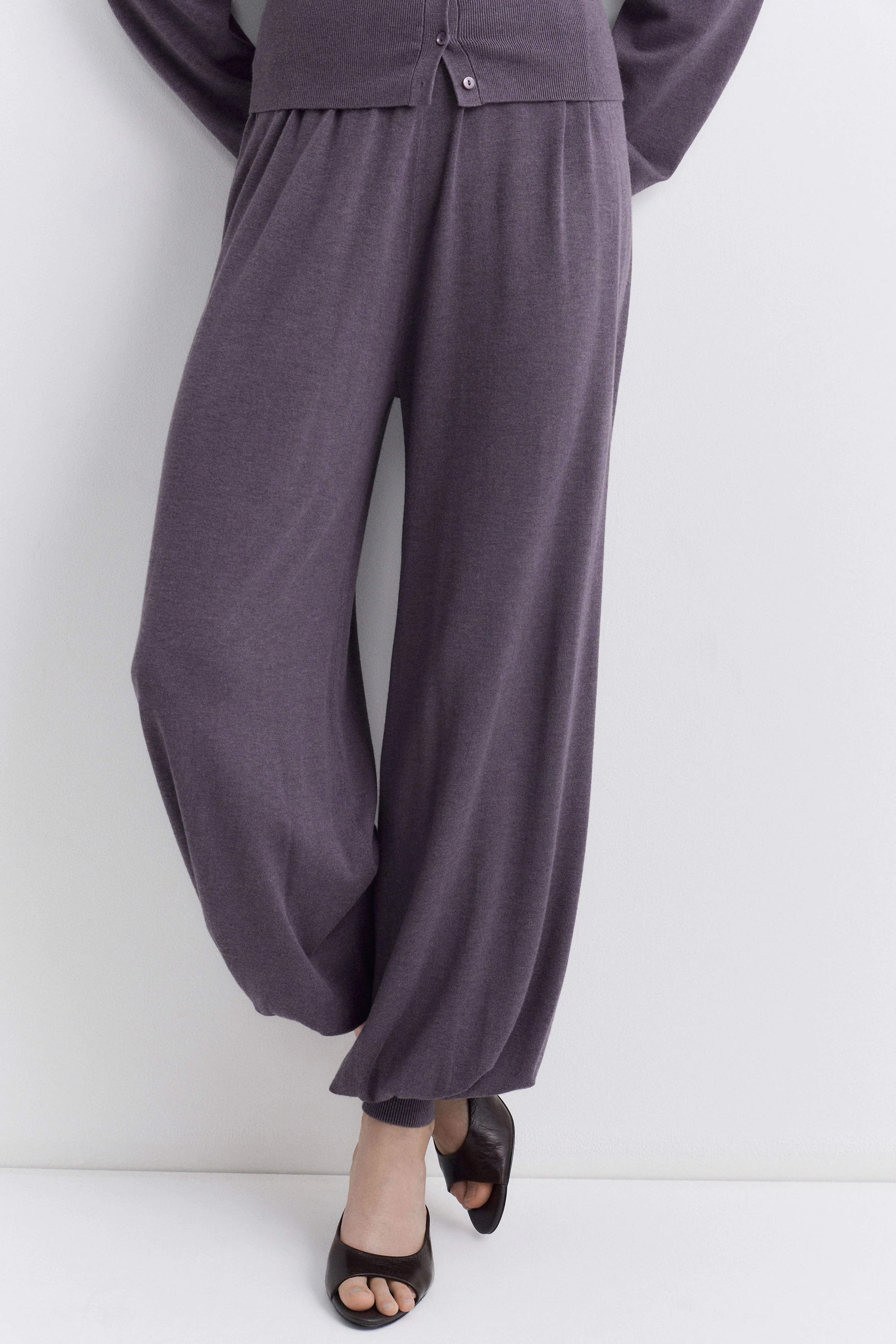 LOOSE-FIT KNIT VISCOSE TROUSERS - Image 2