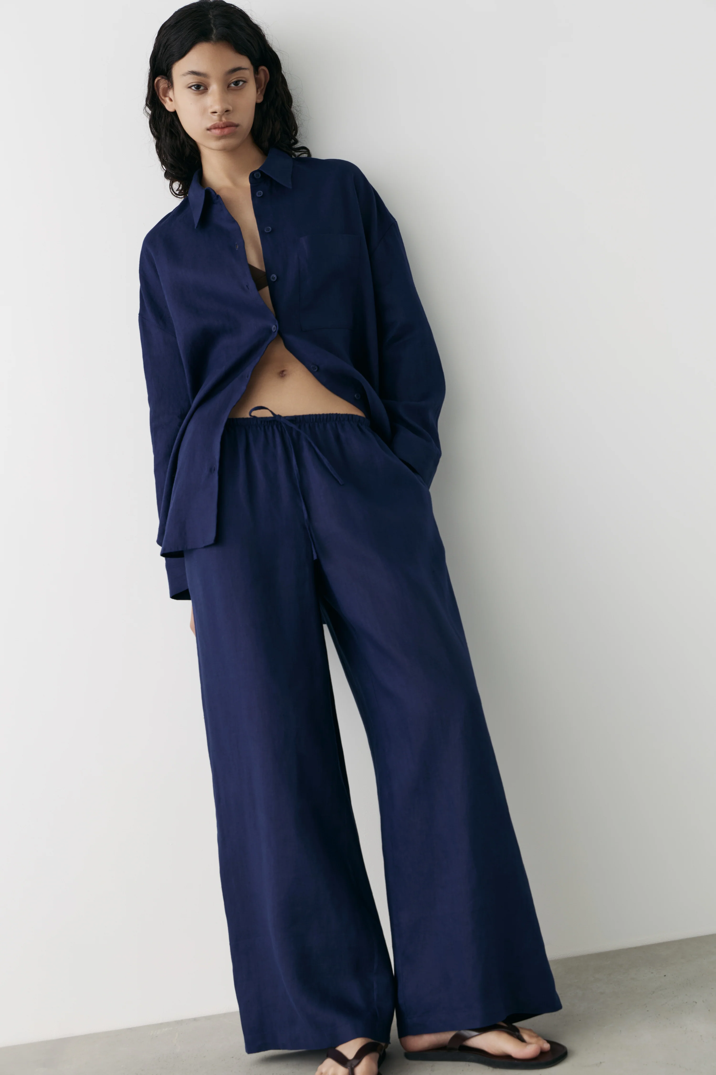 LOOSE-FIT WIDE-LEG LINEN TROUSERS - Image 3