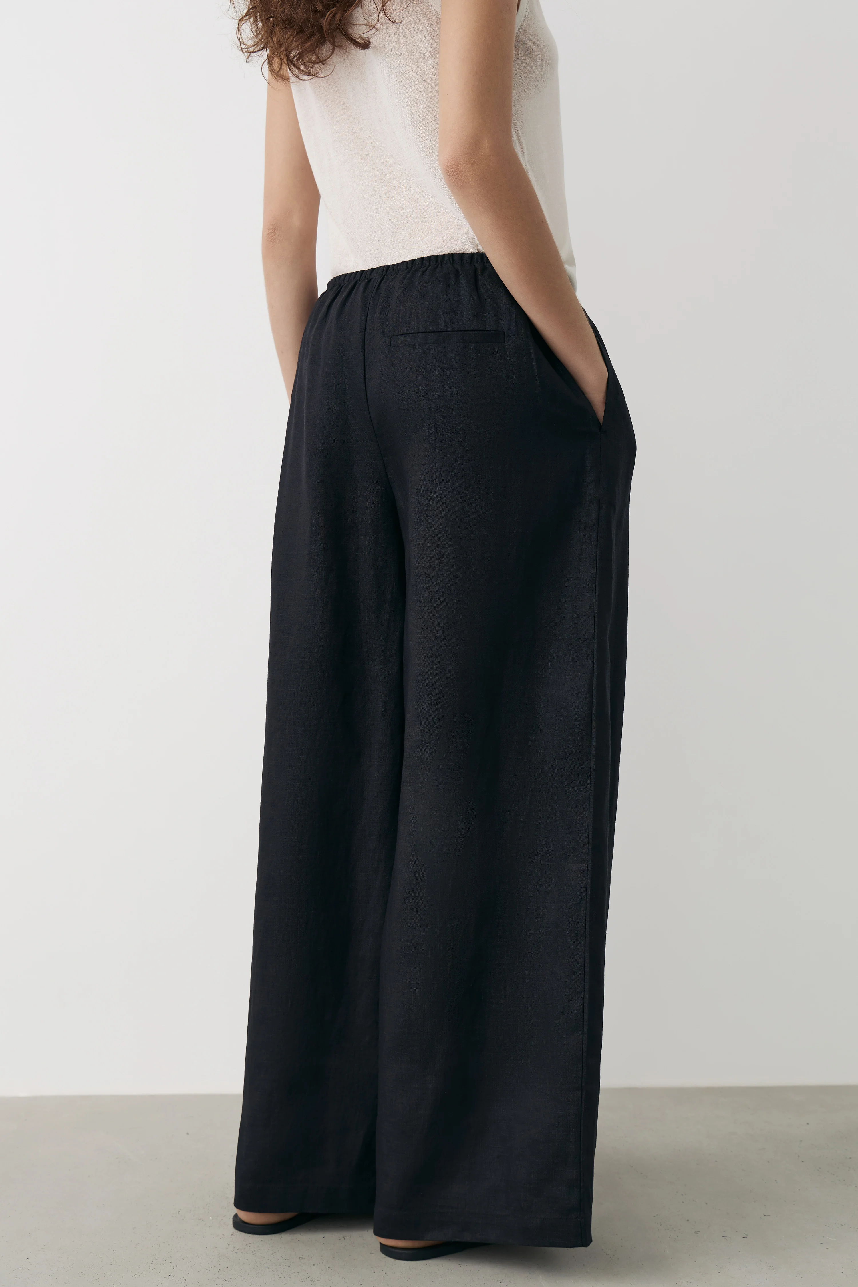 LOOSE-FIT WIDE-LEG LINEN TROUSERS - Image 3