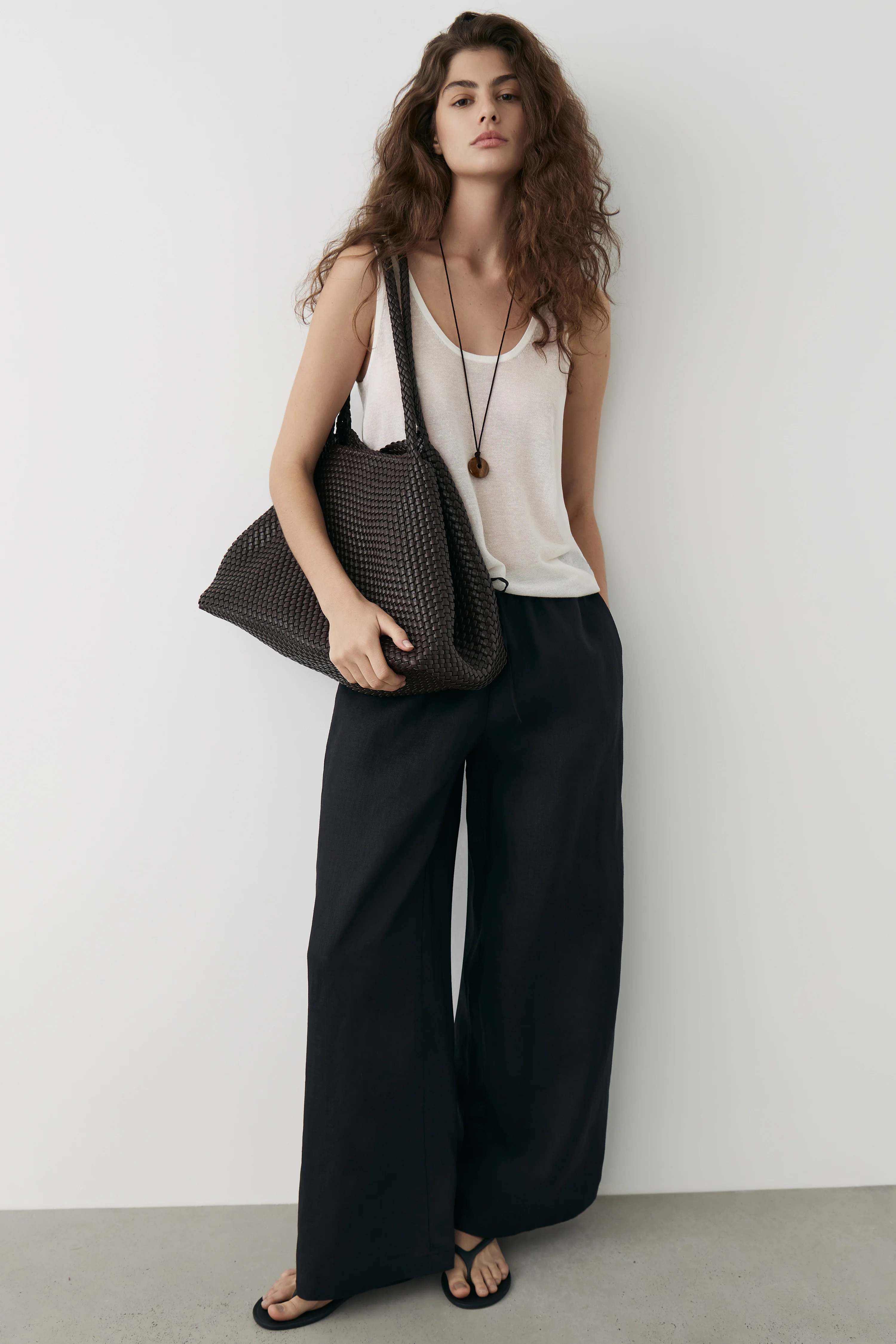 LOOSE-FIT WIDE-LEG LINEN TROUSERS - Image 4