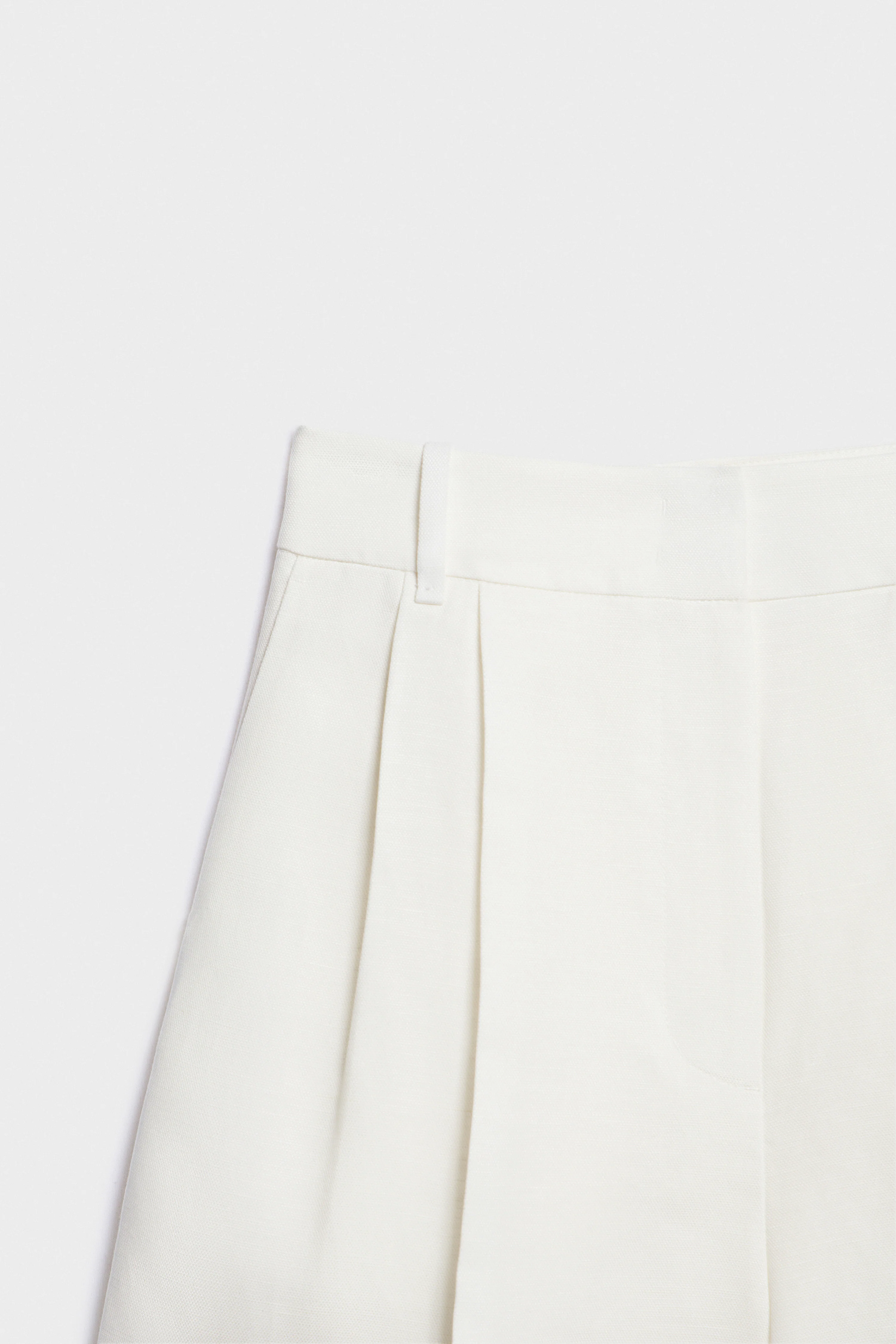 LYOCELL-LINEN SHORTS - Image 7