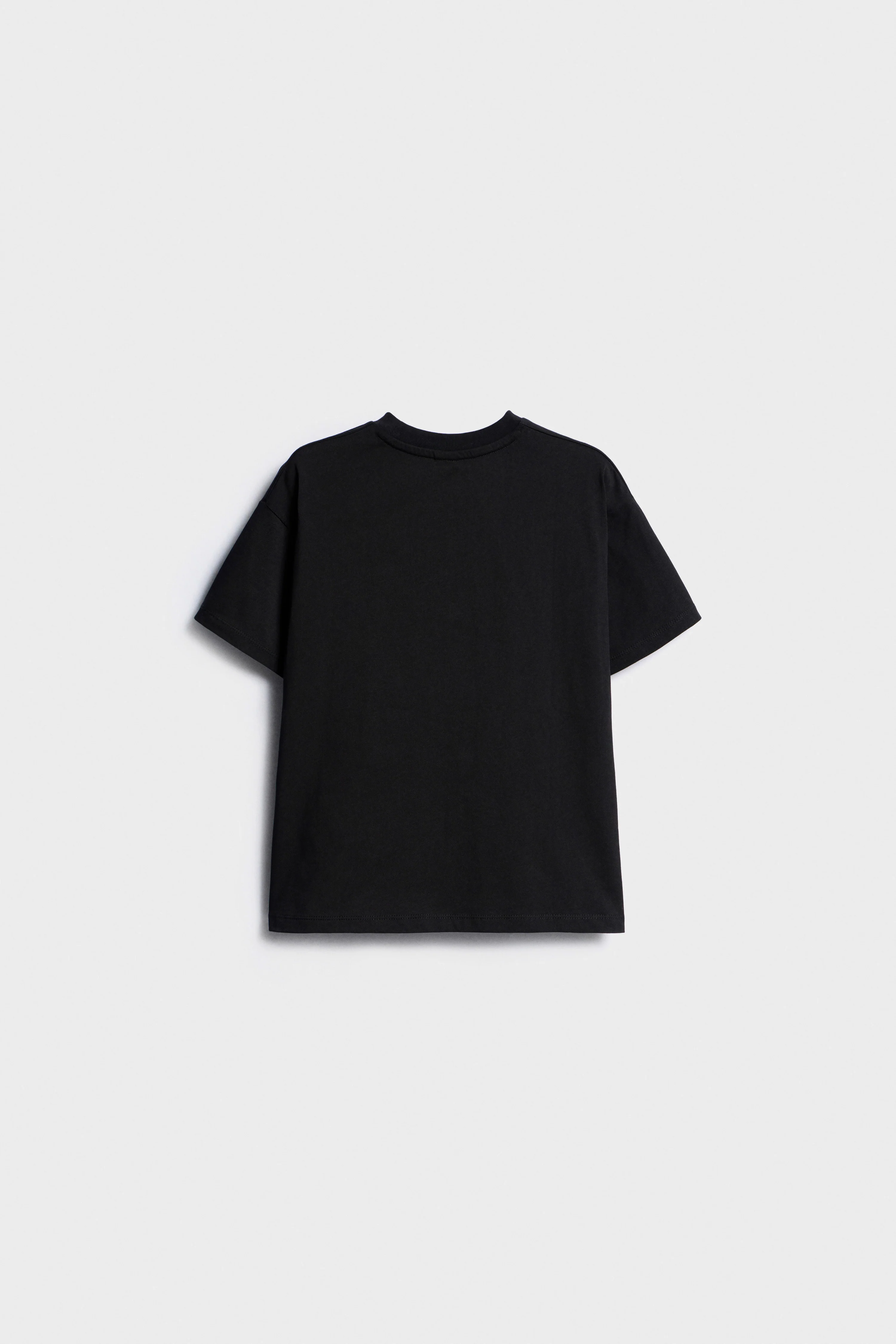 OVERSIZED T-SHIRT - Image 4