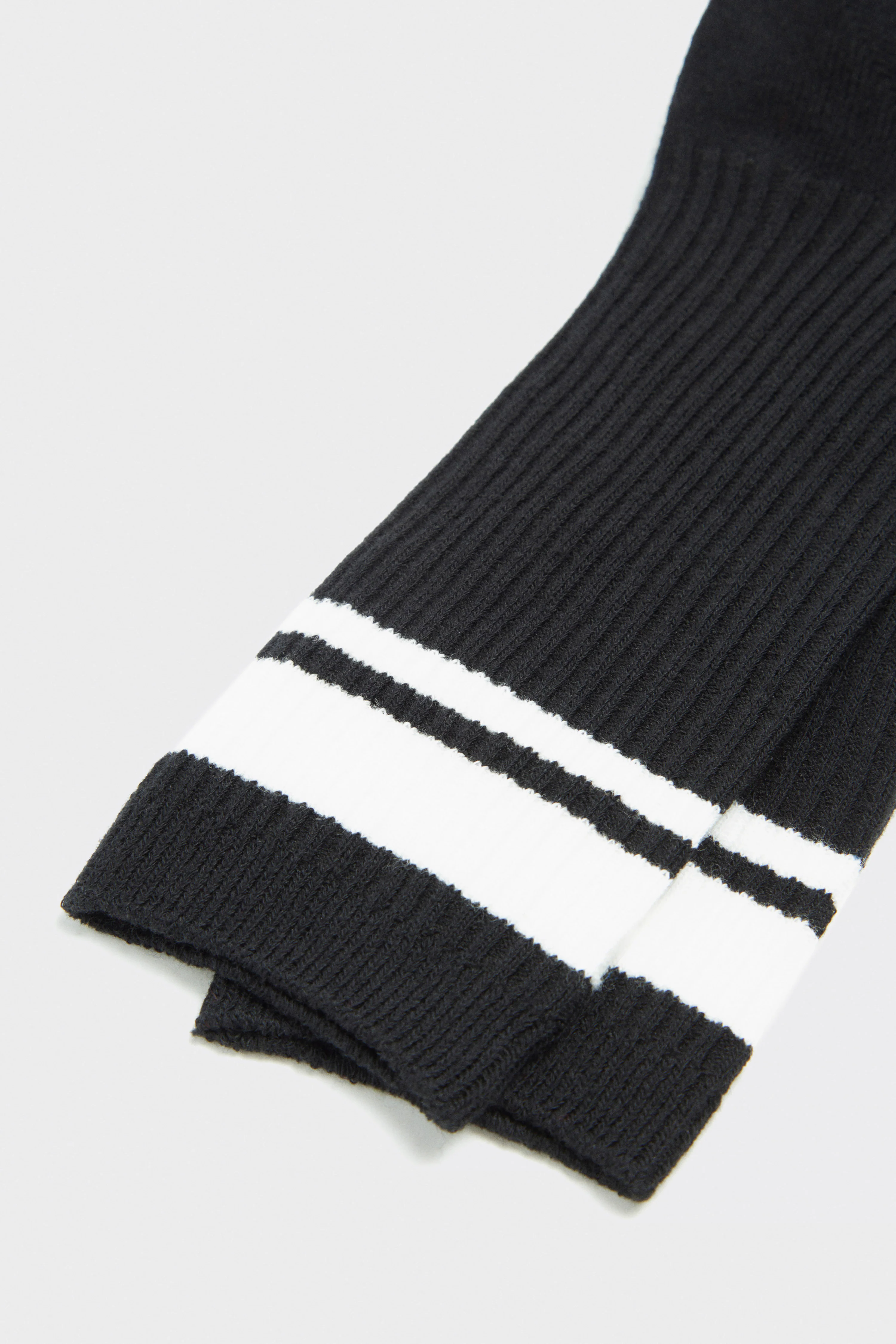 PACK OF COTTON-BLEND SOCKS - Image 3