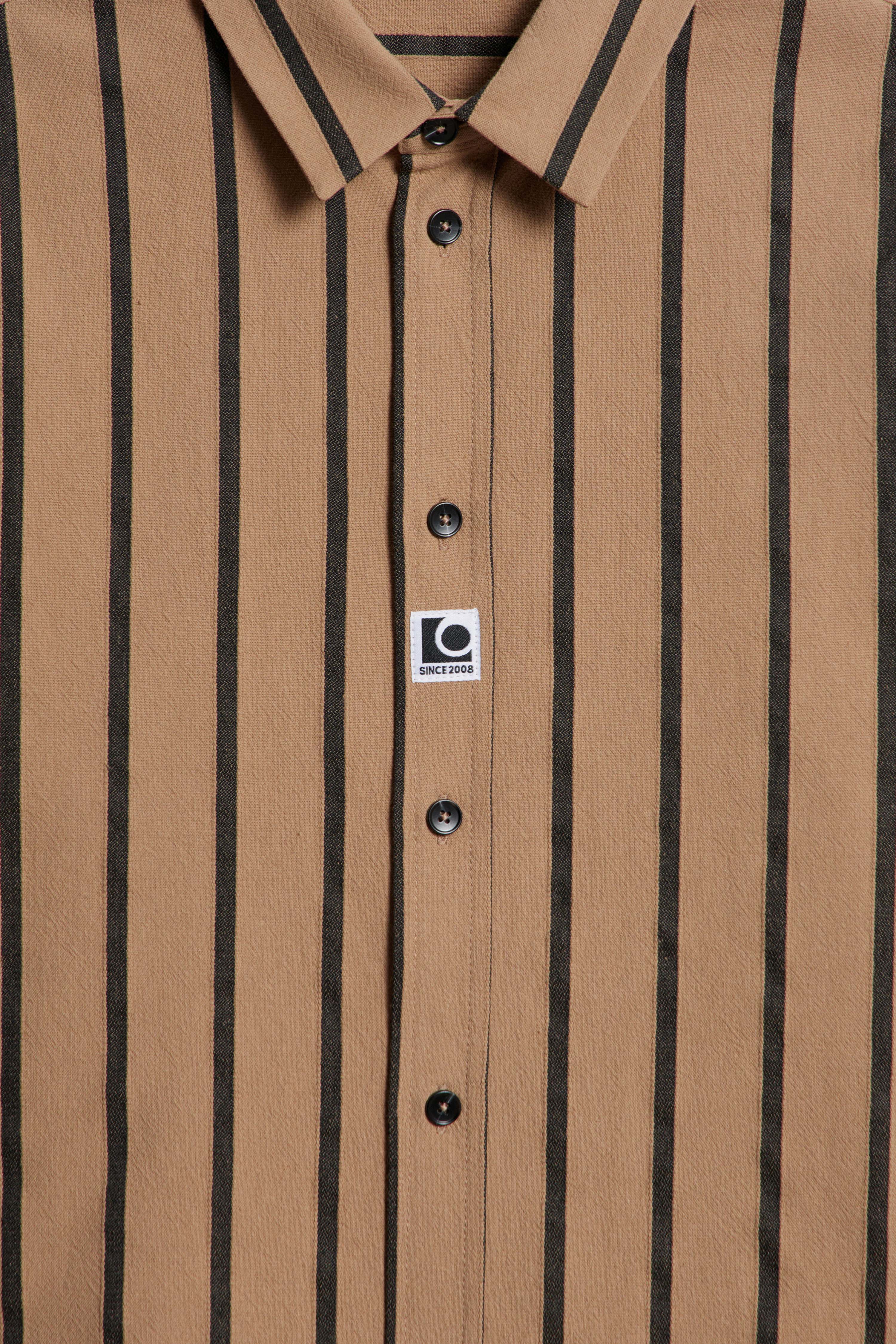 PATCH-DETAIL STRIPED SHIRT - Image 7