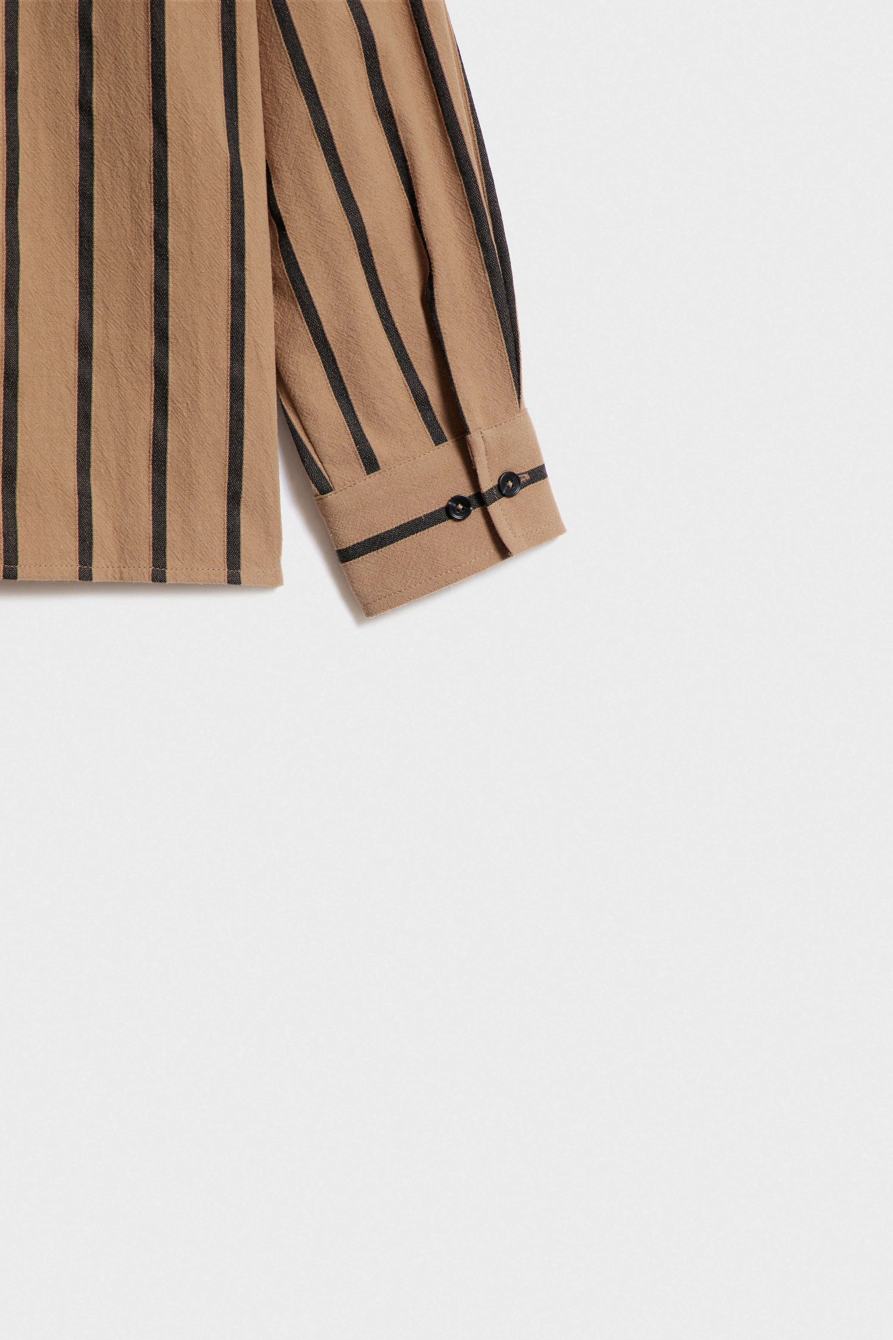 PATCH-DETAIL STRIPED SHIRT - Image 8
