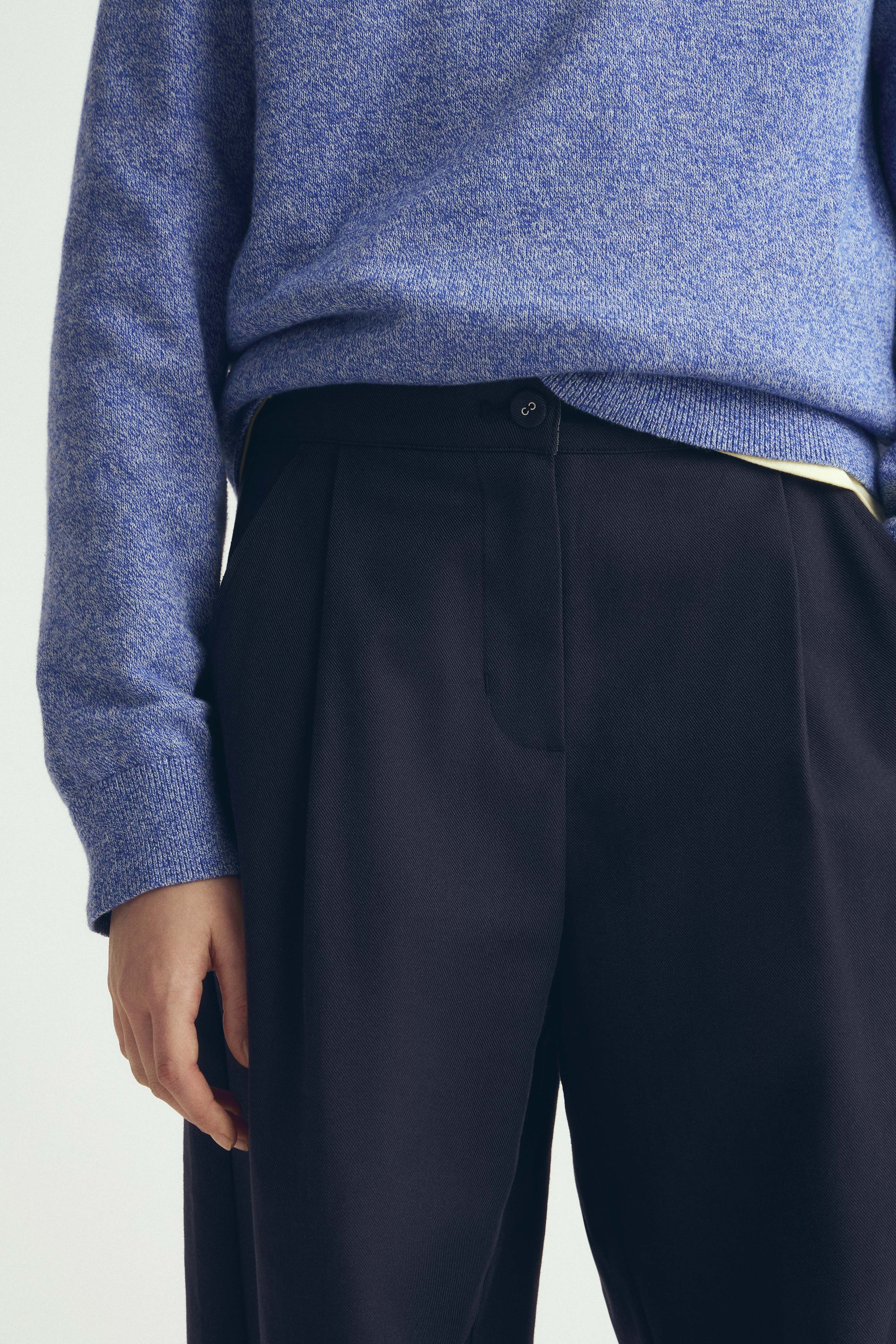 PLEATED BALLOON-FIT TROUSERS - Image 3