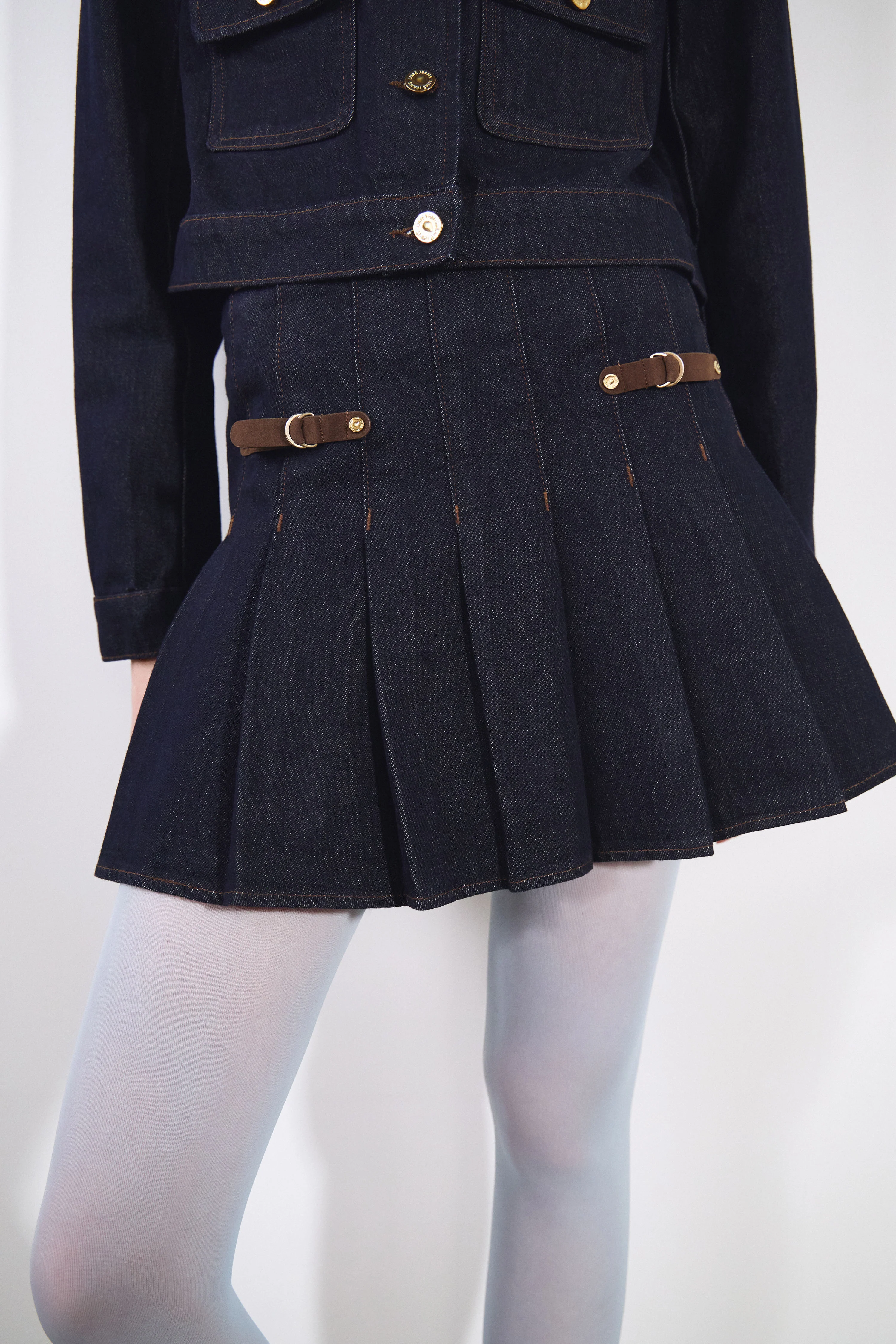 FAUX SUEDE DETAIL DENIM MINI SKIRT - Image 2