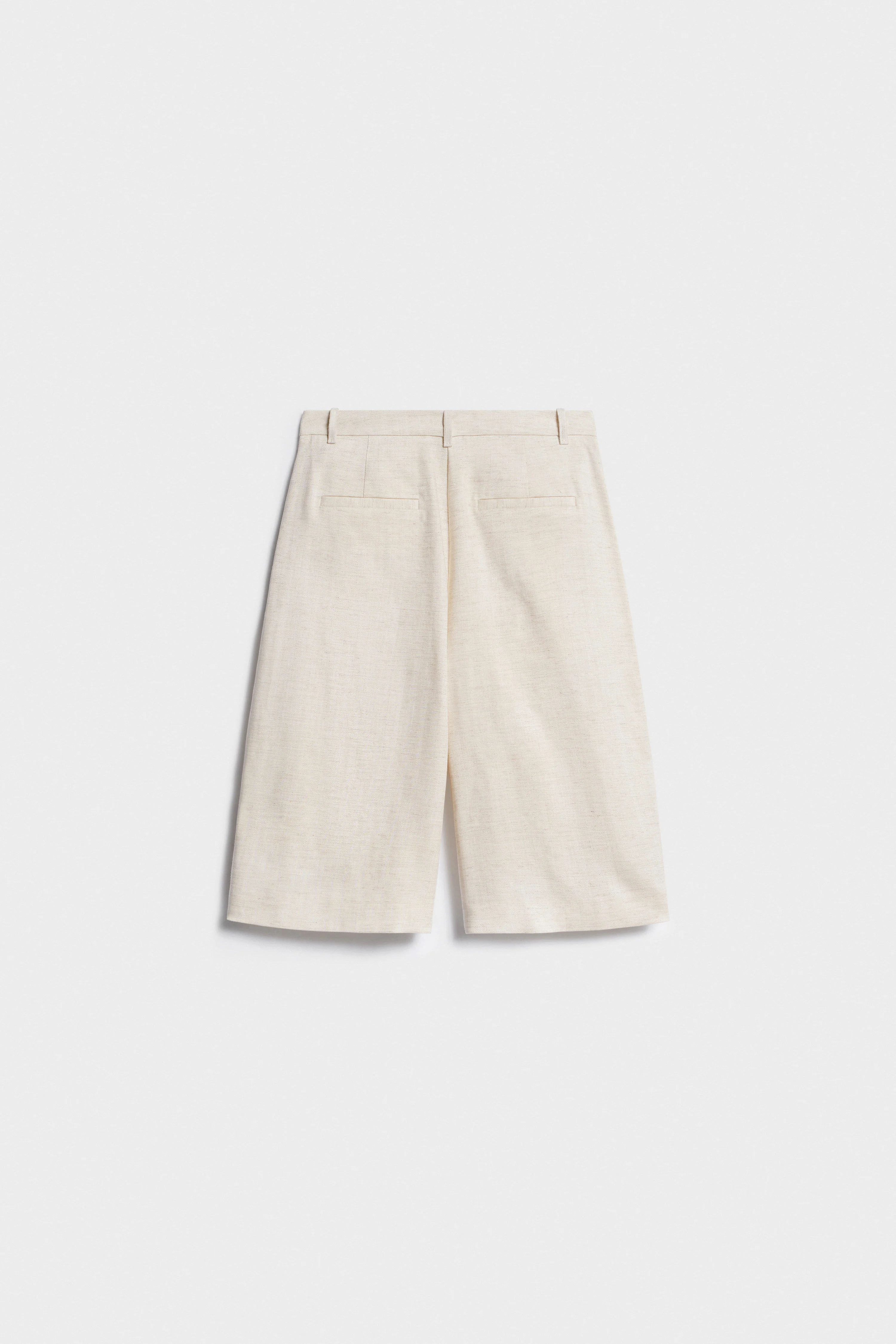 PLEATED LYOCELL-LINEN BERMUDA SHORTS - Image 6