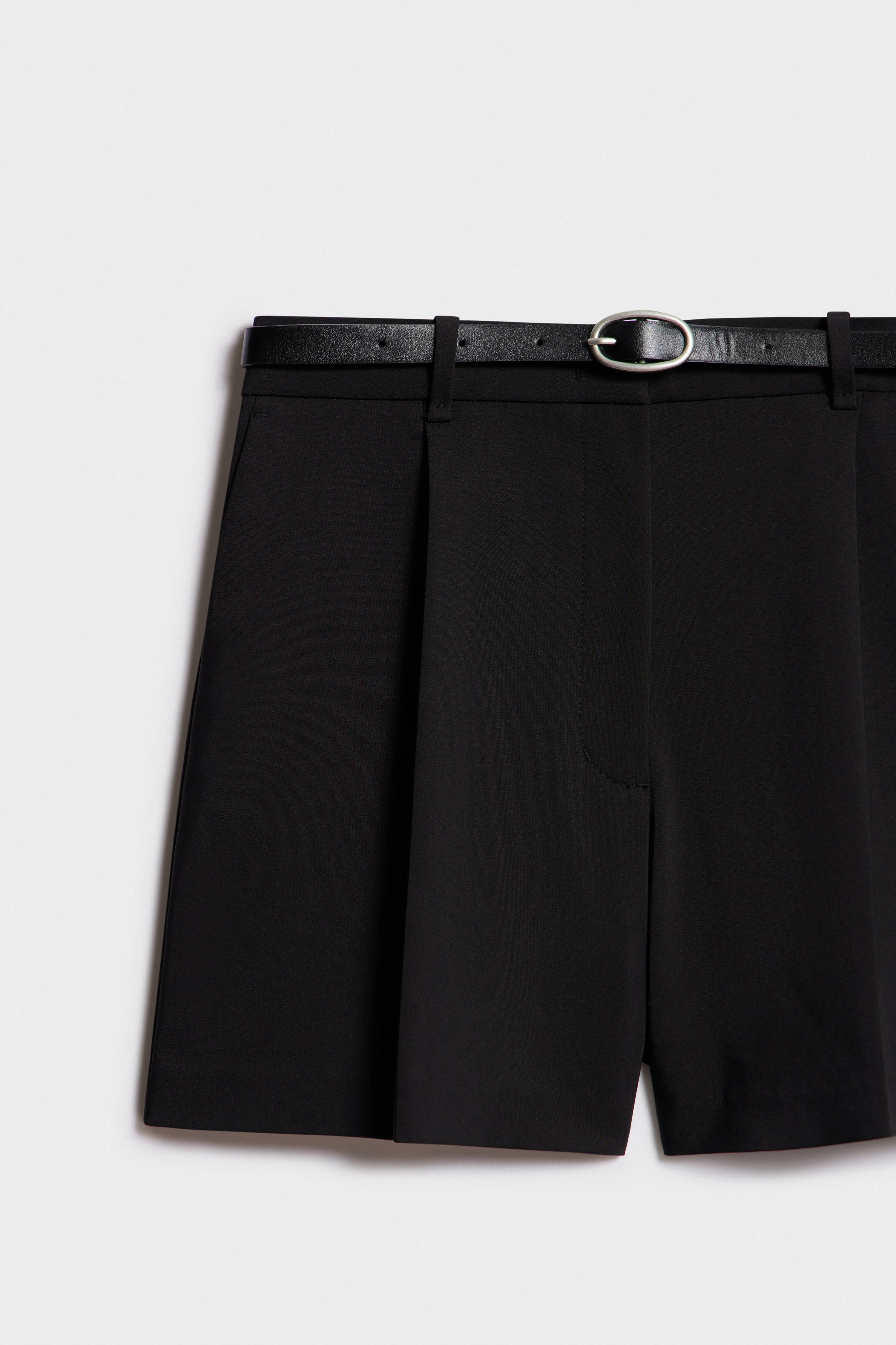 PLEATED SHORTS WITH BELT - Image 7