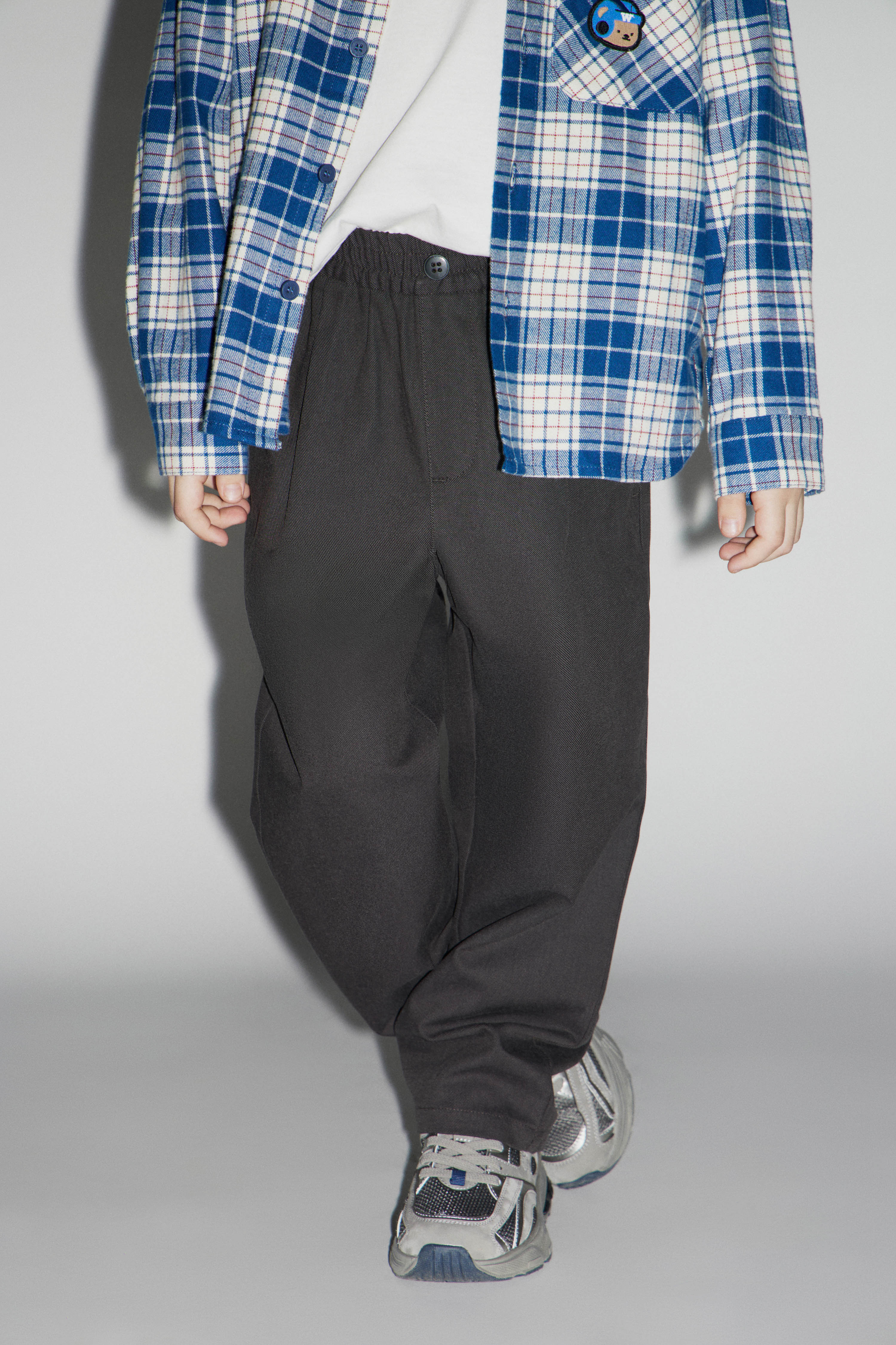 PLEATED TWILL TROUSERS - Image 2