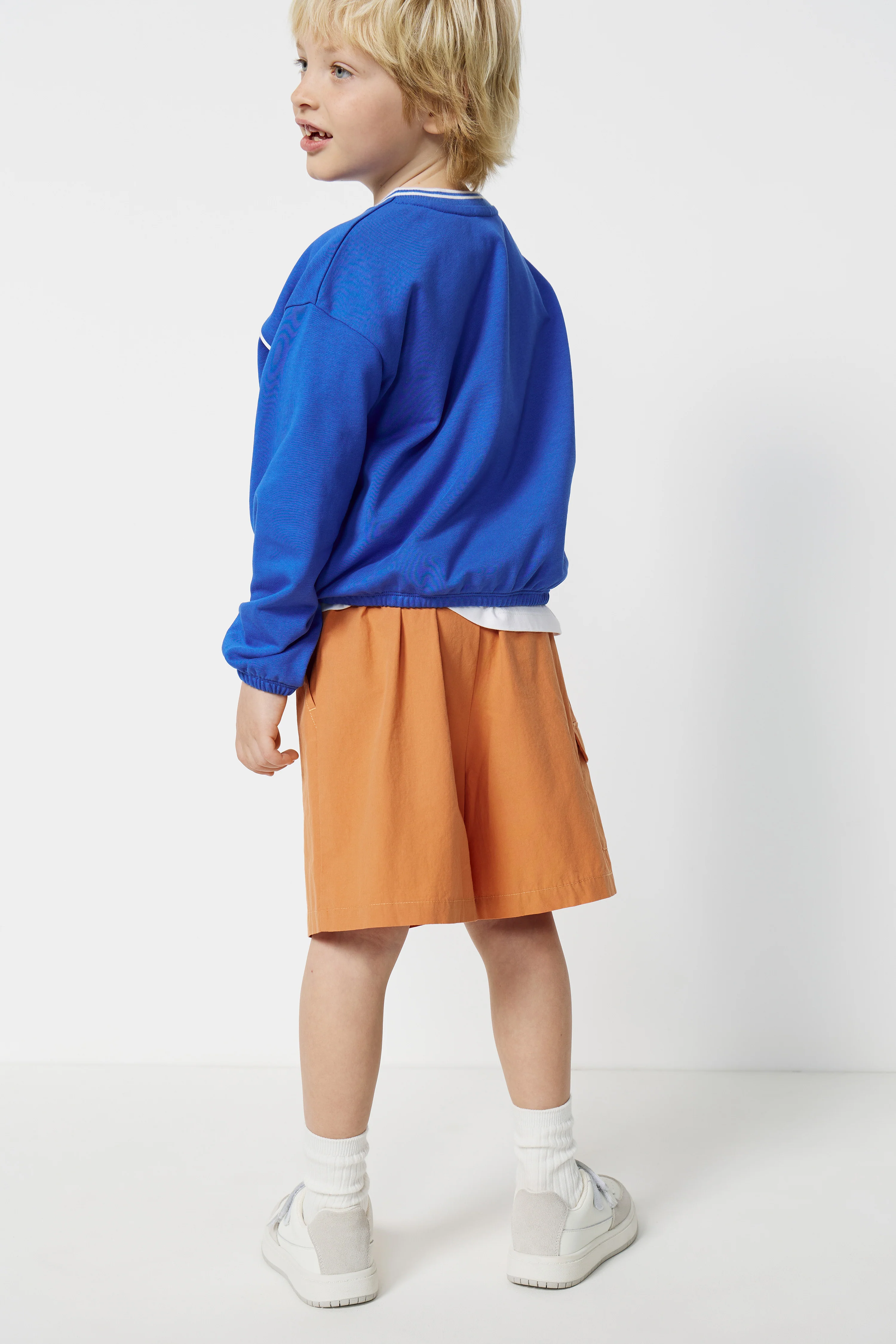 POCKET-DETAIL BAGGY SHORTS