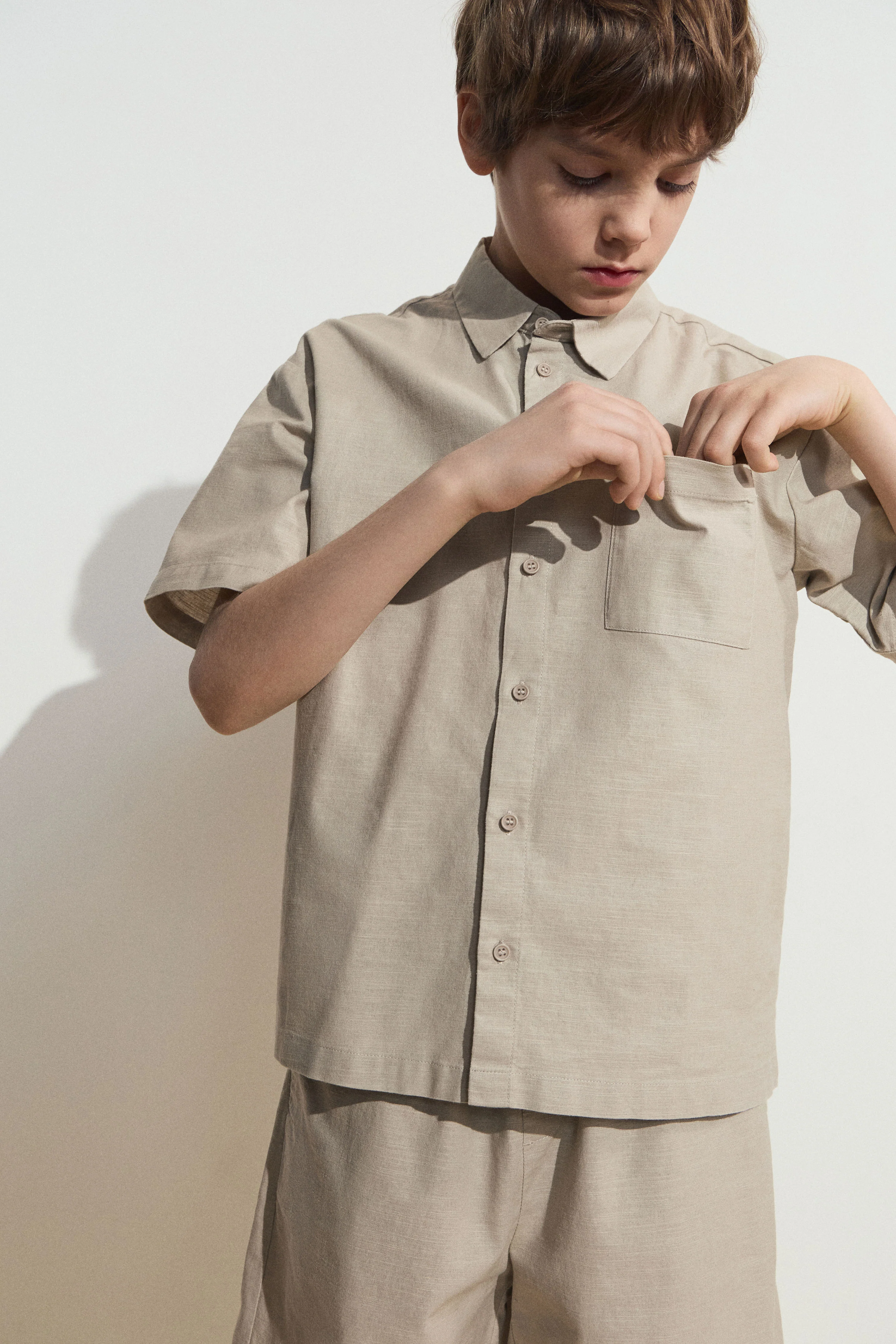 POCKET-DETAIL COTTON-LINEN SHIRT