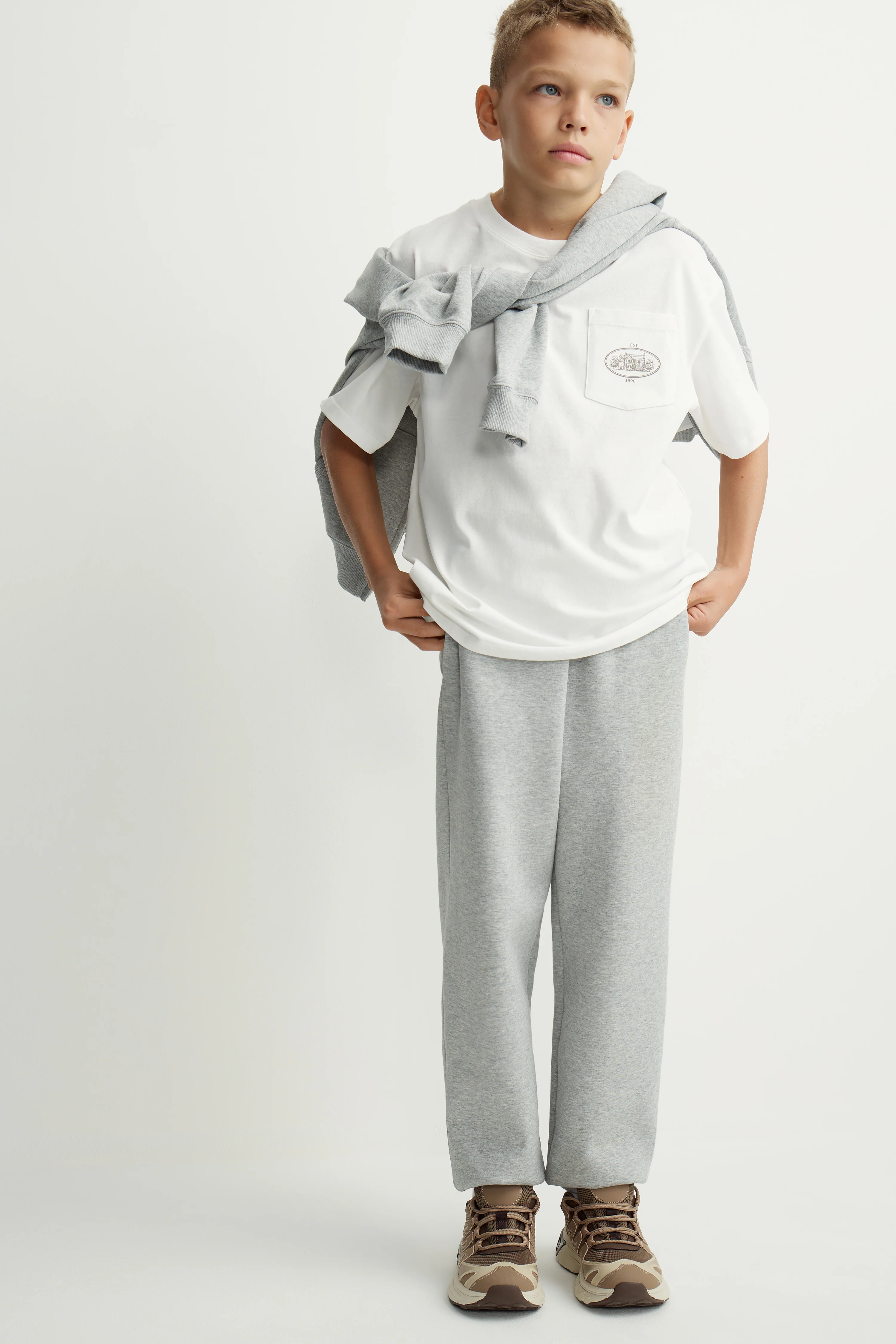 PRINTED POCKET-DETAIL T-SHIRT - Image 3