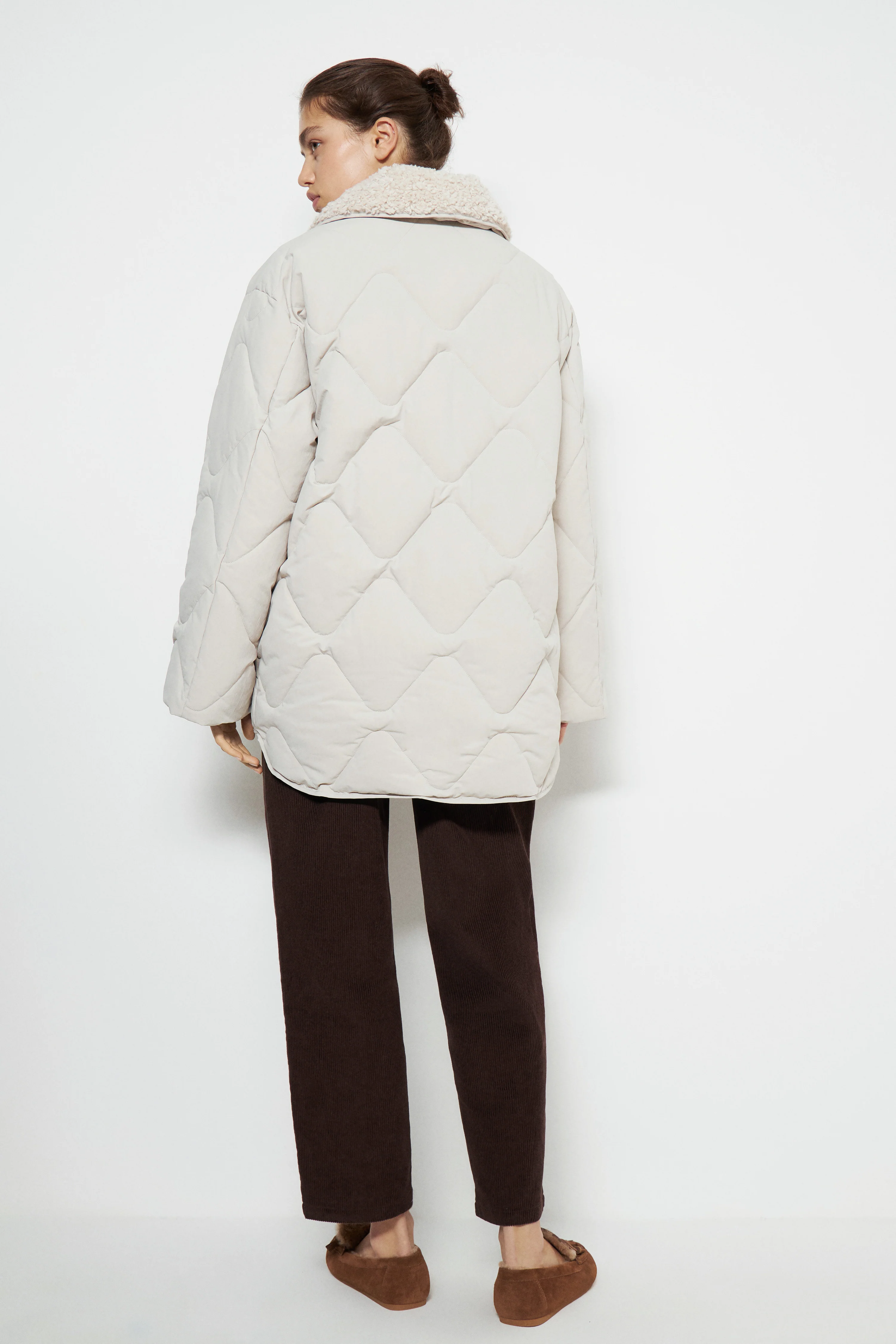 QUILTED JACKET WITH FALSE SHEARING COLLAR - Image 4