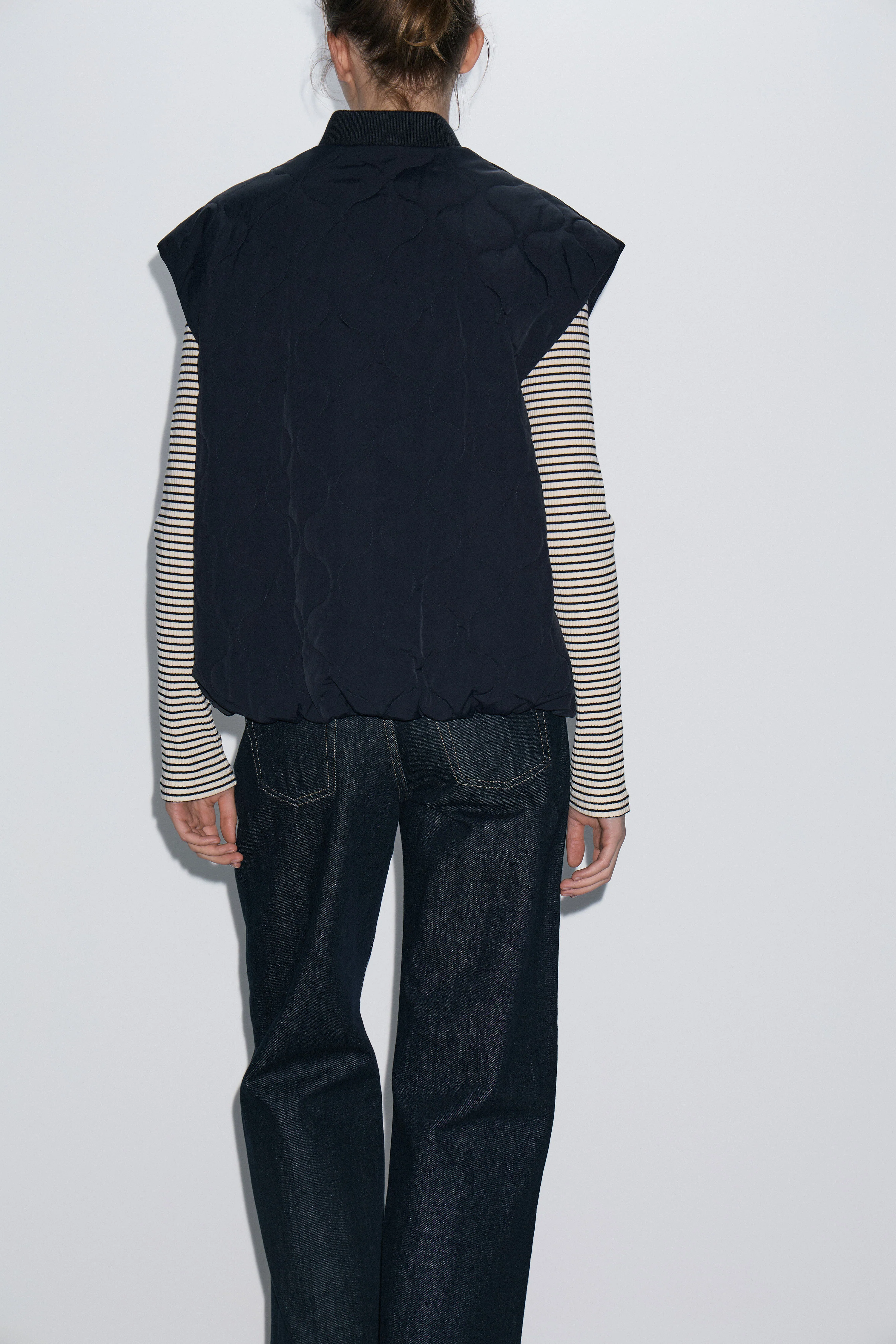 QUILTED NYLON GILET - Image 4